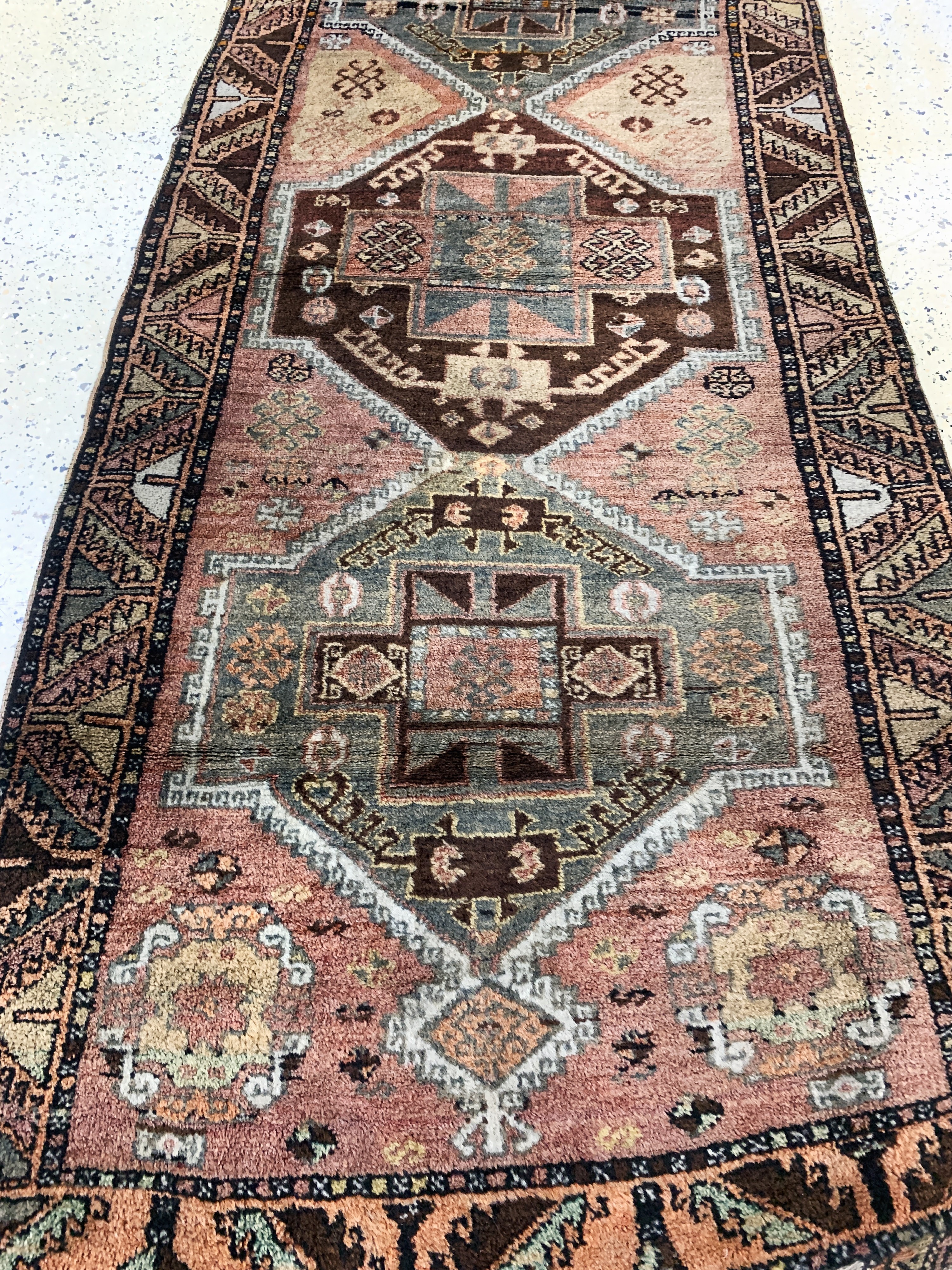 Detail d: Yürük antik, Türkei, um 1900, Wolle auf Wolle, ca. 226 x 100 cm, EHZ: 2
