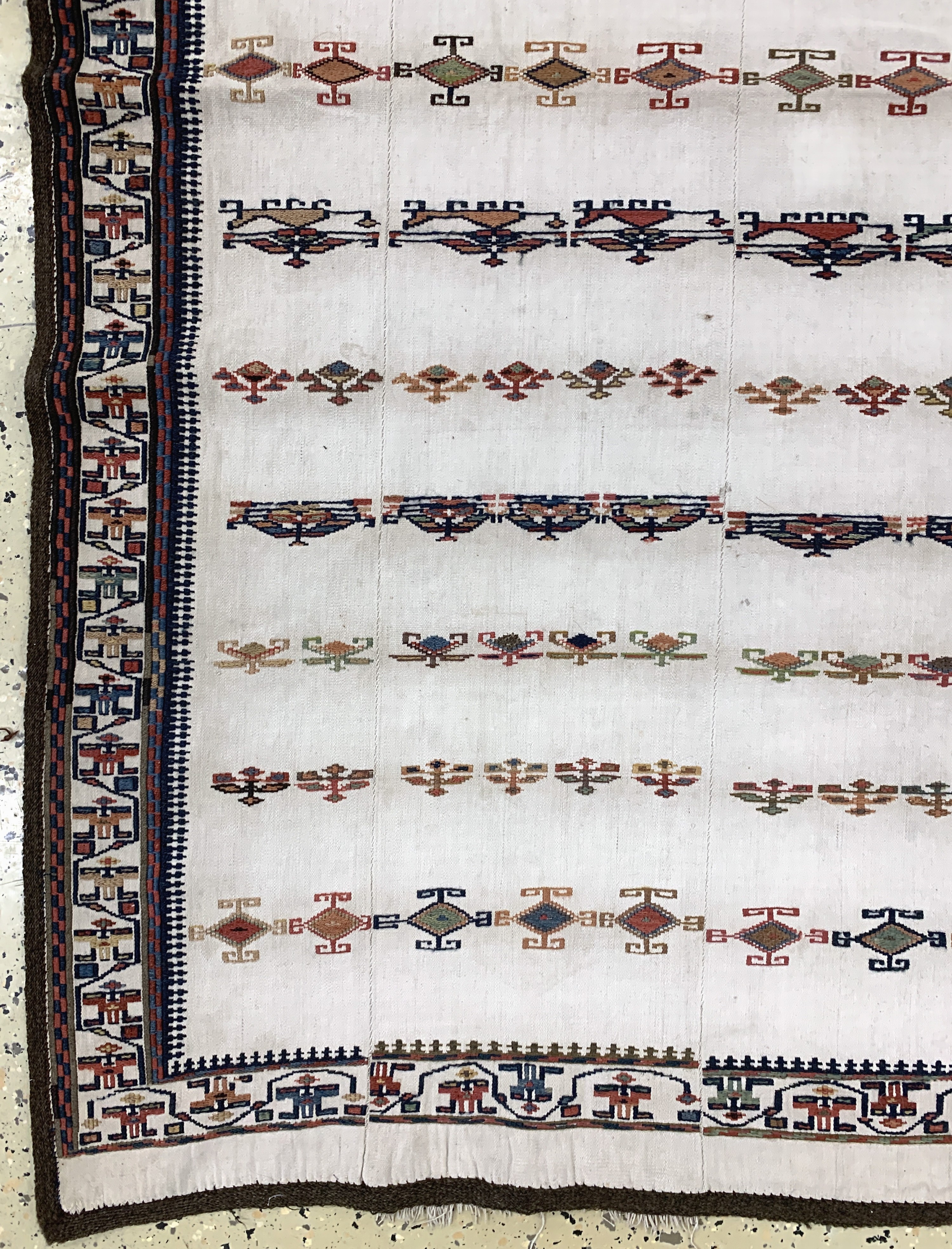 Detail b: Shahsawan"Verneh", Persien, Anfang 20.Jhd, Wolle auf Baumwolle, ca. 169 x 154 cm, Reinigungsbedürftig, EHZ: 2