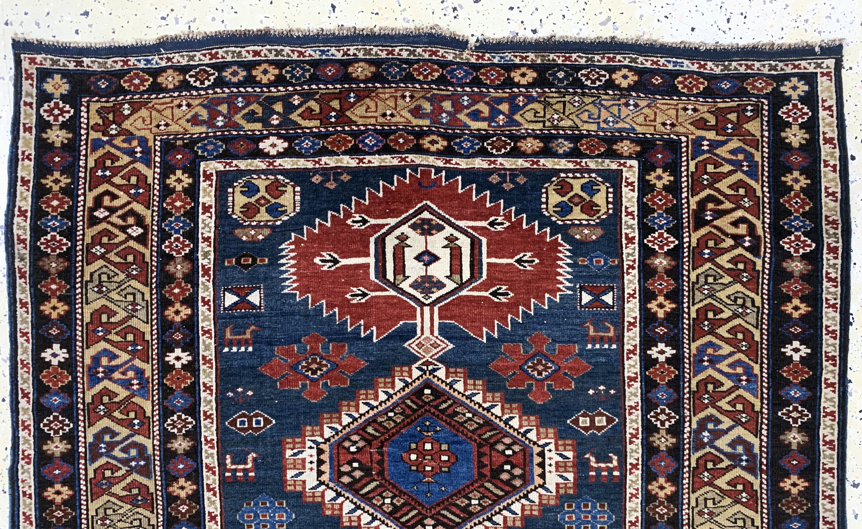 Detail a: "Bidjov-Kazak"antik, Kaukasus, 19.Jhd, Wolle auf Wolle, ca. 180 x 120 cm, EHZ: 3