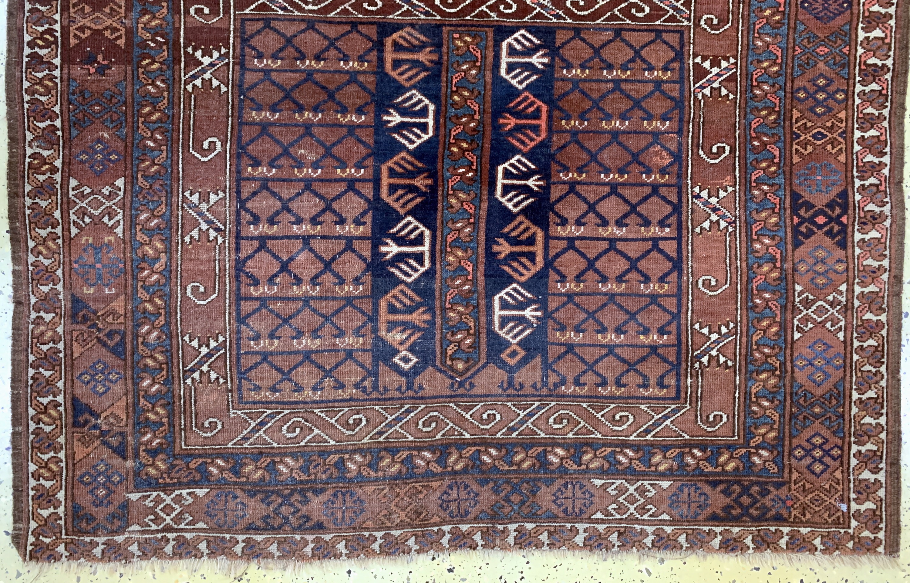 Detail b: Ersari"Engsi"antik, Turkmenistan, 19.Jhd, Wolle auf Wolle, ca. 185 x 140 cm, EHZ: 2-3