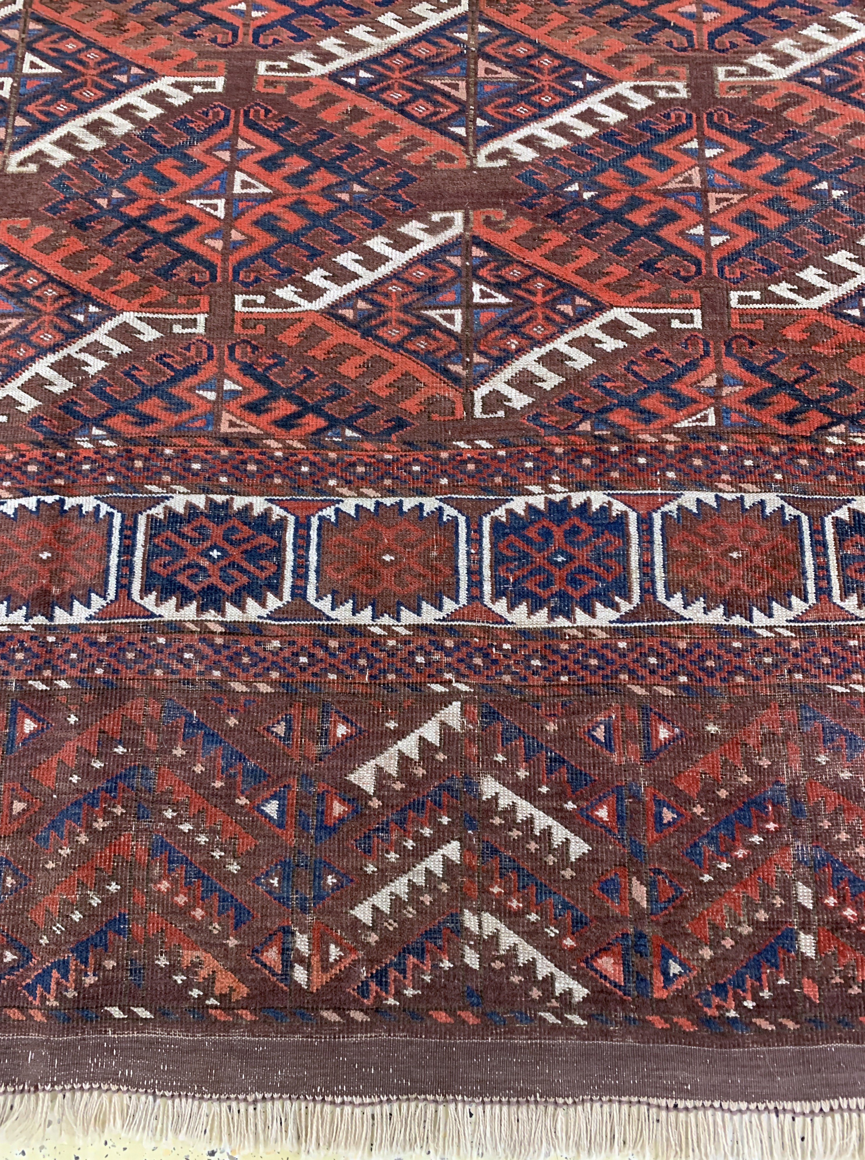 Detail g: Jomud"Hauptteppich", Turkmenistan, Anfang 20.Jhd, Wolle auf Wolle, ca. 315 x 200 cm, EHZ: 3