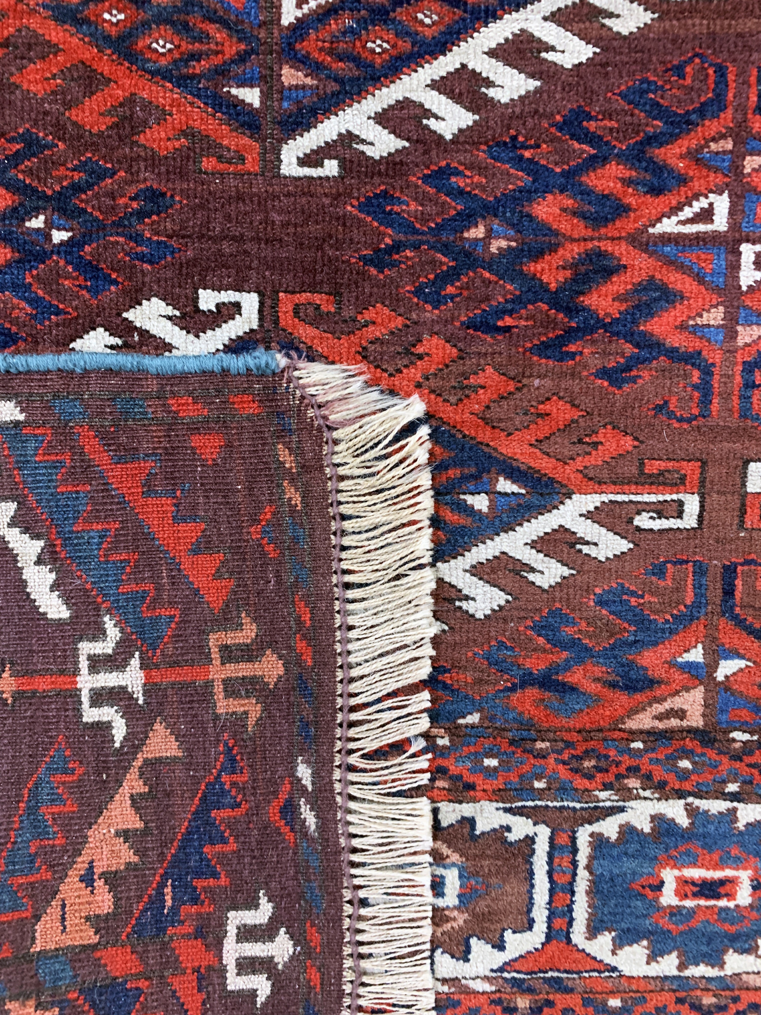 Detail i: Jomud"Hauptteppich", Turkmenistan, Anfang 20.Jhd, Wolle auf Wolle, ca. 315 x 200 cm, EHZ: 3
