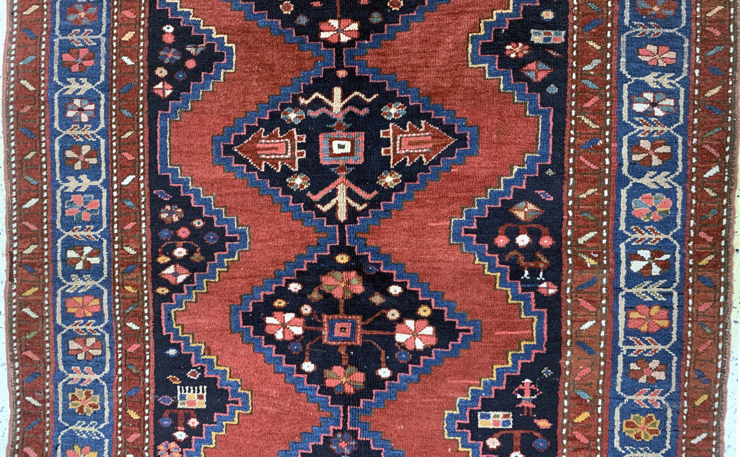 Detail b: Karabagh antik, Kaukasus, um 1900, Wolle auf Wolle, ca. 192 x 134 cm, EHZ: 2
