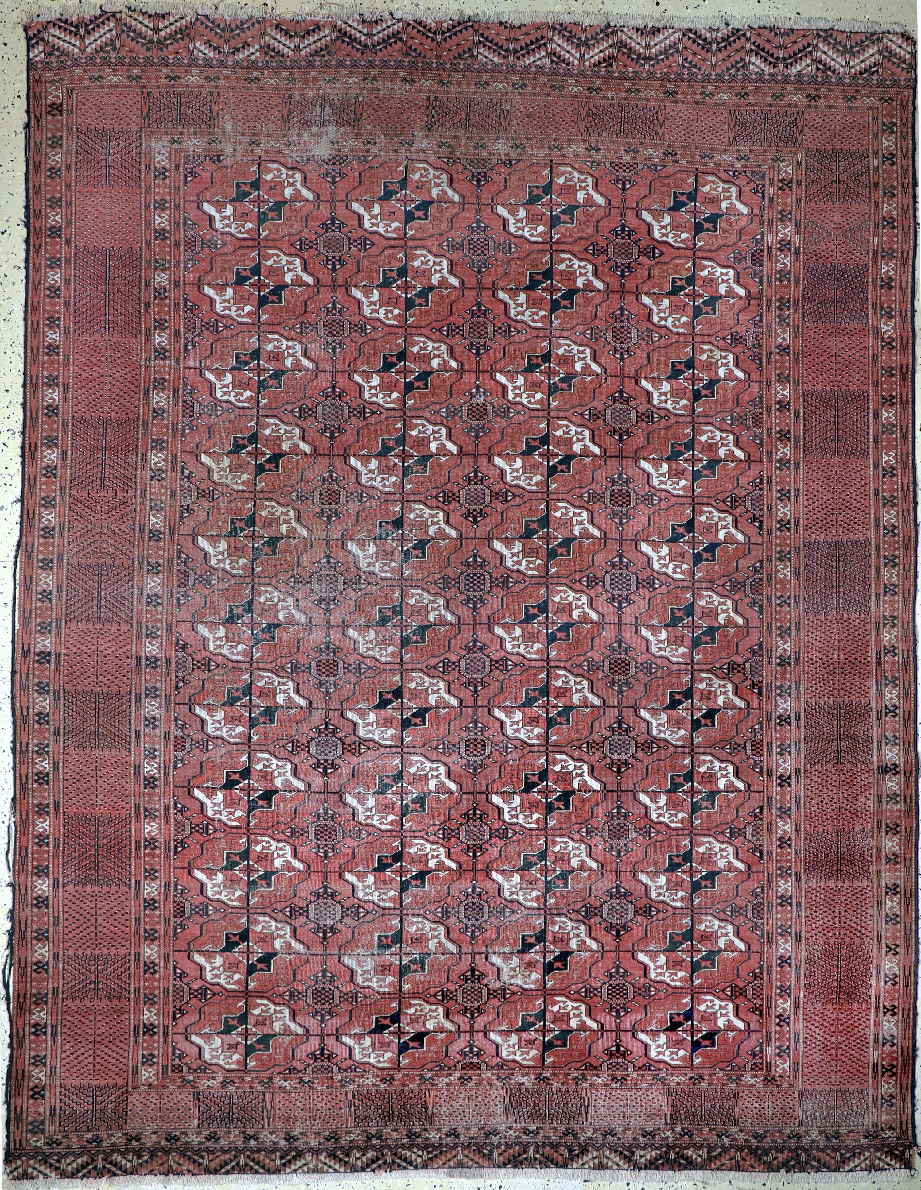 Image 27093873 - Tekke#´main carpet#´antique, Turkmenistan, 19th century, wool on wool, approx. 290 x 225 ...