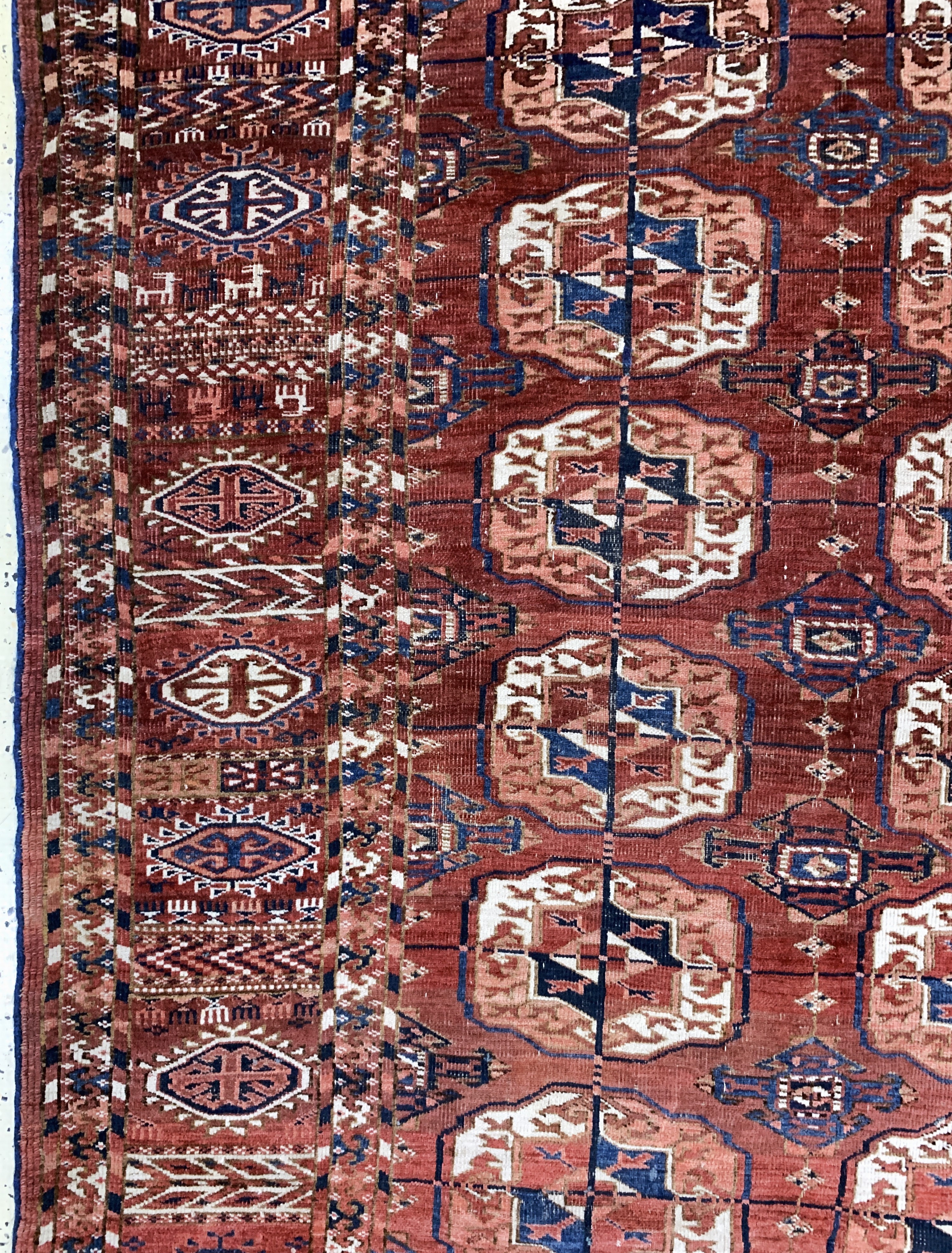 Detail c: Tekke"Hauptteppich"antik, Turkmenistan, 19.Jhd, Wolle auf Wolle, ca. 280 x 217 cm, EHZ: 3(restauriert)