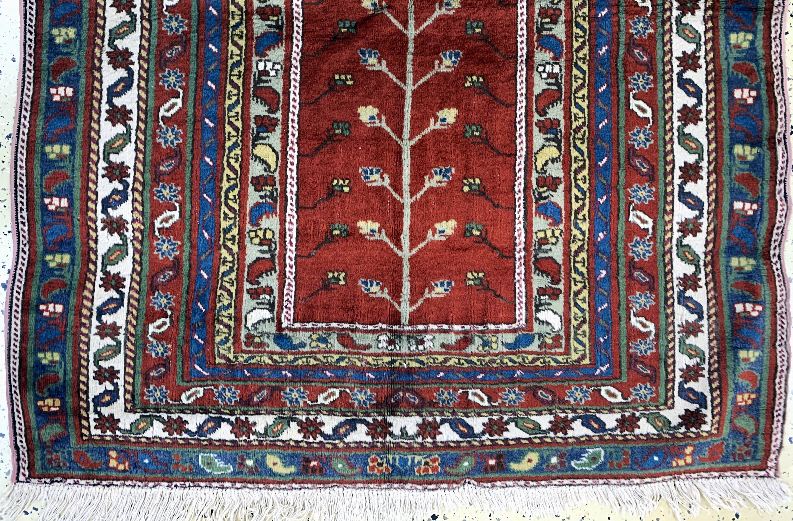 Detail b: Kirsehir antik, Türkei, um 1900, Wolle auf Baumwolle, ca. 178 x 130 cm, EHZ: 2-3
