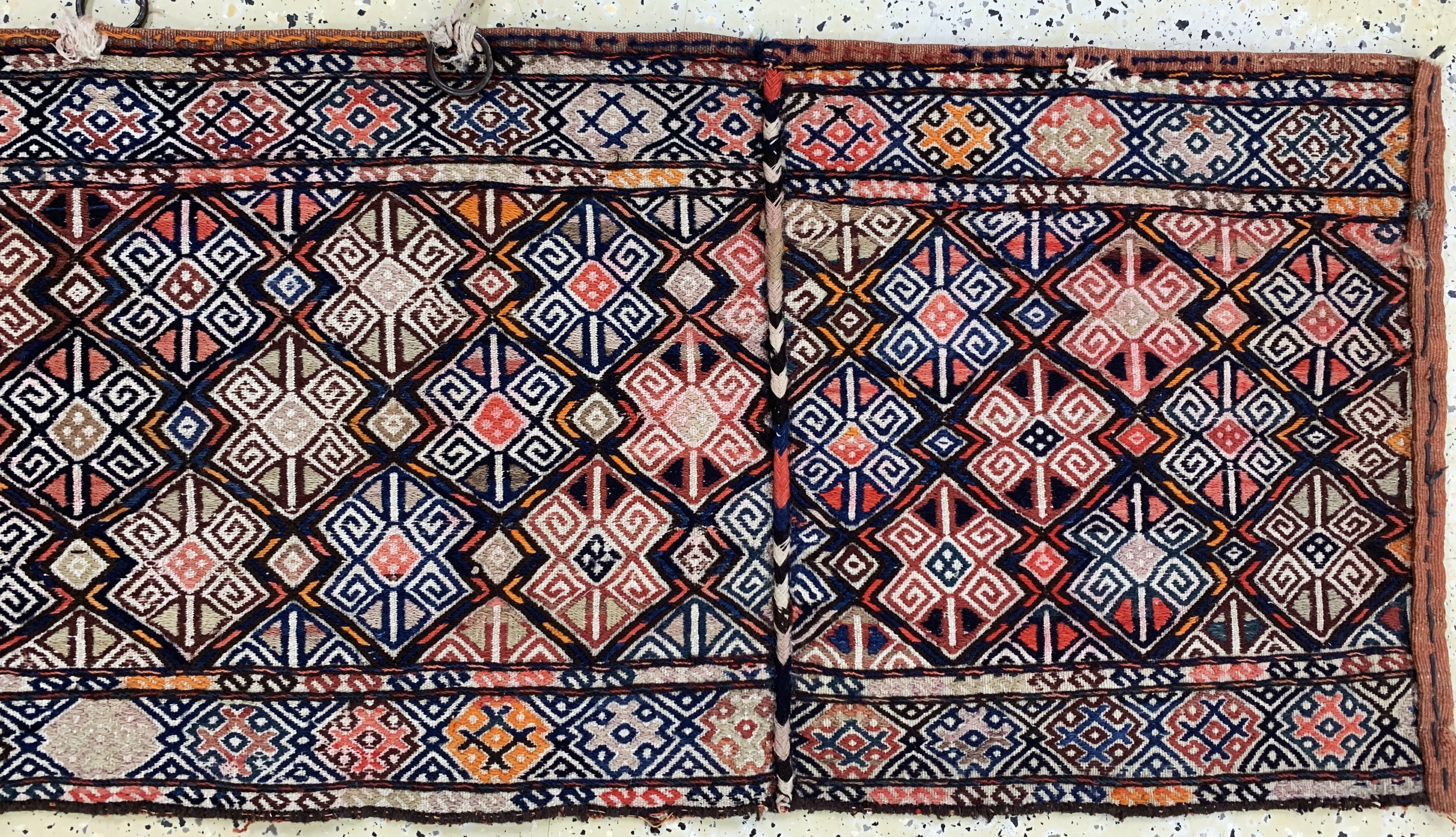 Detail a: Offene Mafrasch, Türkei, Anfang 20.Jhd, Wolle auf Wolle, ca. 294 x 53 cm, EHZ: 2