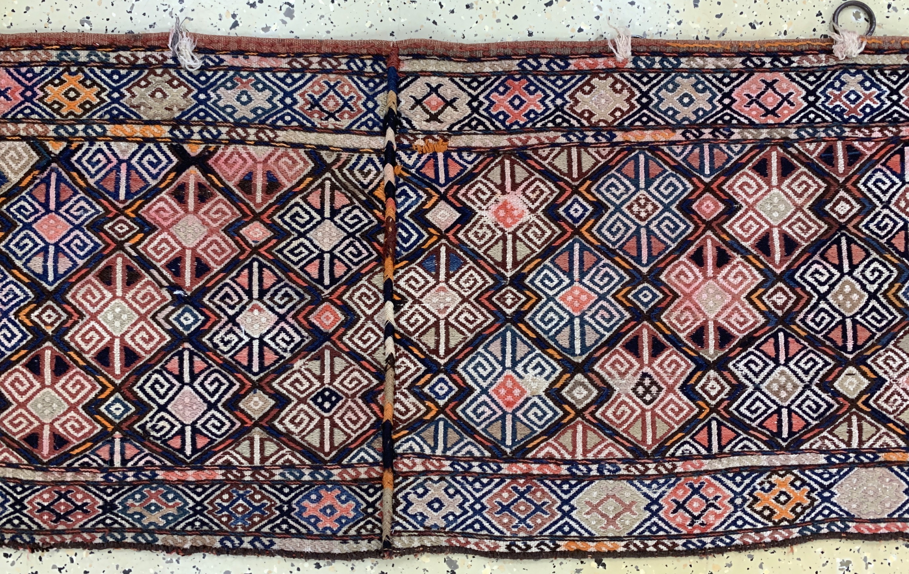 Detail b: Offene Mafrasch, Türkei, Anfang 20.Jhd, Wolle auf Wolle, ca. 294 x 53 cm, EHZ: 2