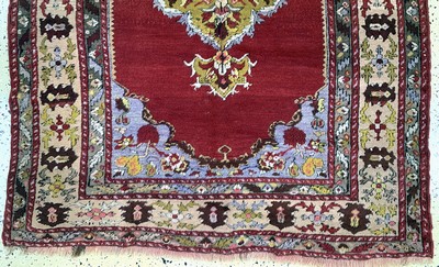 27093863c - Yahyaleh old, Turkey, early 20th century, woolon wool, approx. 200 x 136 cm, condition: ...