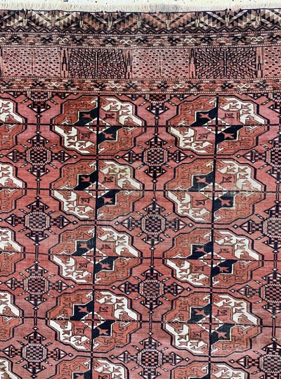 27093873f - Tekke#´main carpet#´antique, Turkmenistan, 19th century, wool on wool, approx. 290 x 225 ...