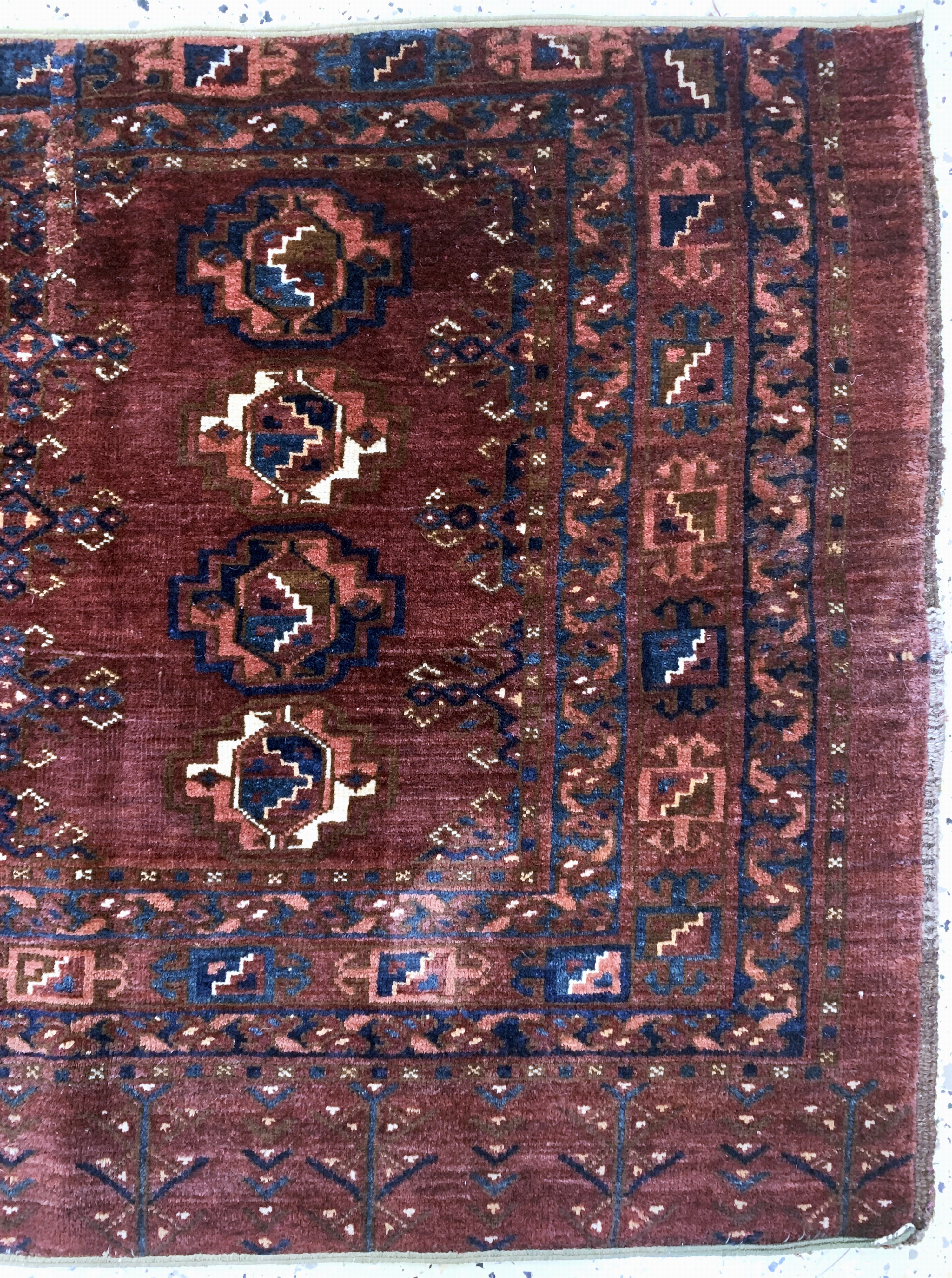 Detail a: Tekke Tschowal antik, Turkmenistan, 19.Jhd,Wolle auf Wolle, ca. 150 x 79 cm, EHZ: 3(restauriert)