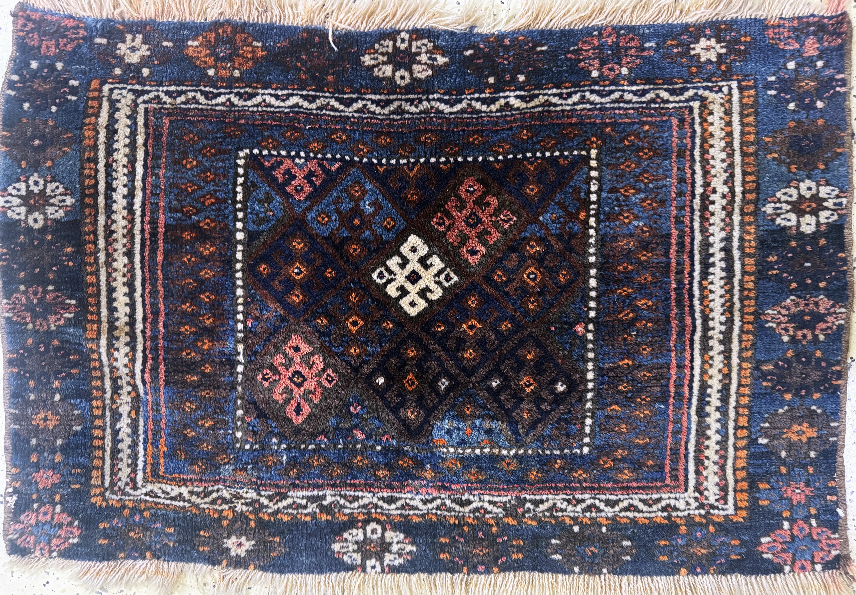 Detail d: 2 Lots"Jaf"antik, Persien, um 1900, Wolle auf Wolle, ca. 100 x 64 cm, EHZ: 3(restauriert)