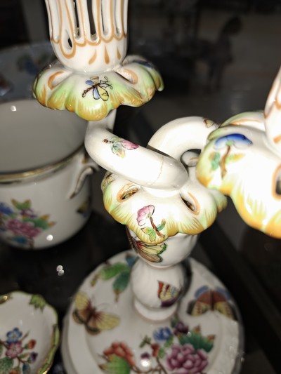 27093901h - Speiseservice, Herend, Viktoria, 6 Speiseteller, 6 Suppenteller, Sauciere, ...