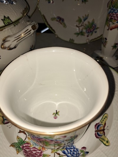 27093901j - Speiseservice, Herend, Viktoria, 6 Speiseteller, 6 Suppenteller, Sauciere, ...
