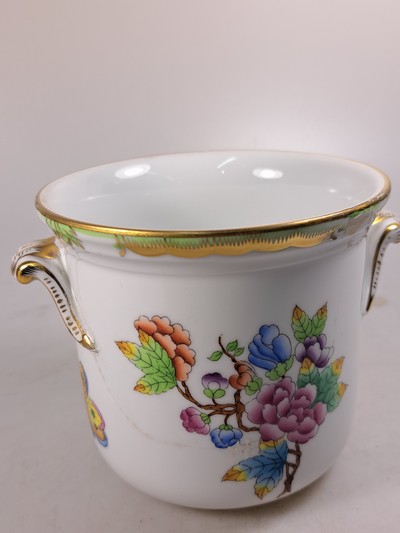 27093901p - Speiseservice, Herend, Viktoria, 6 Speiseteller, 6 Suppenteller, Sauciere, ...