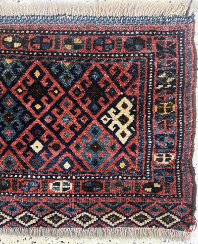 27093922a - ´Jaf´antik, Persien, um 1900, Wolle auf Wolle, ca. 97 x 50 cm, EHZ: 2-3 Schätzpreis: ...