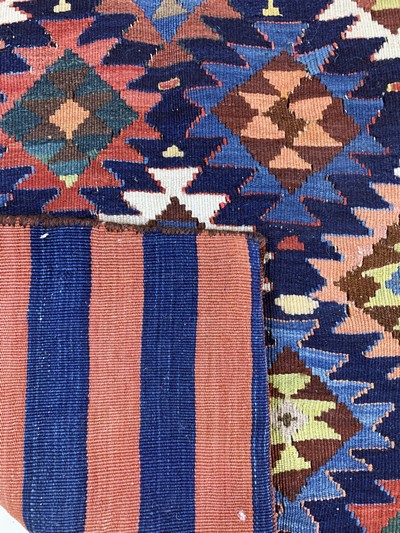 27093928f - 3 Lots Kelim-Taschenfront, Persien & Turkei, um 1900, Wolle auf Wolle, ca. 55 x 55 cm, ...