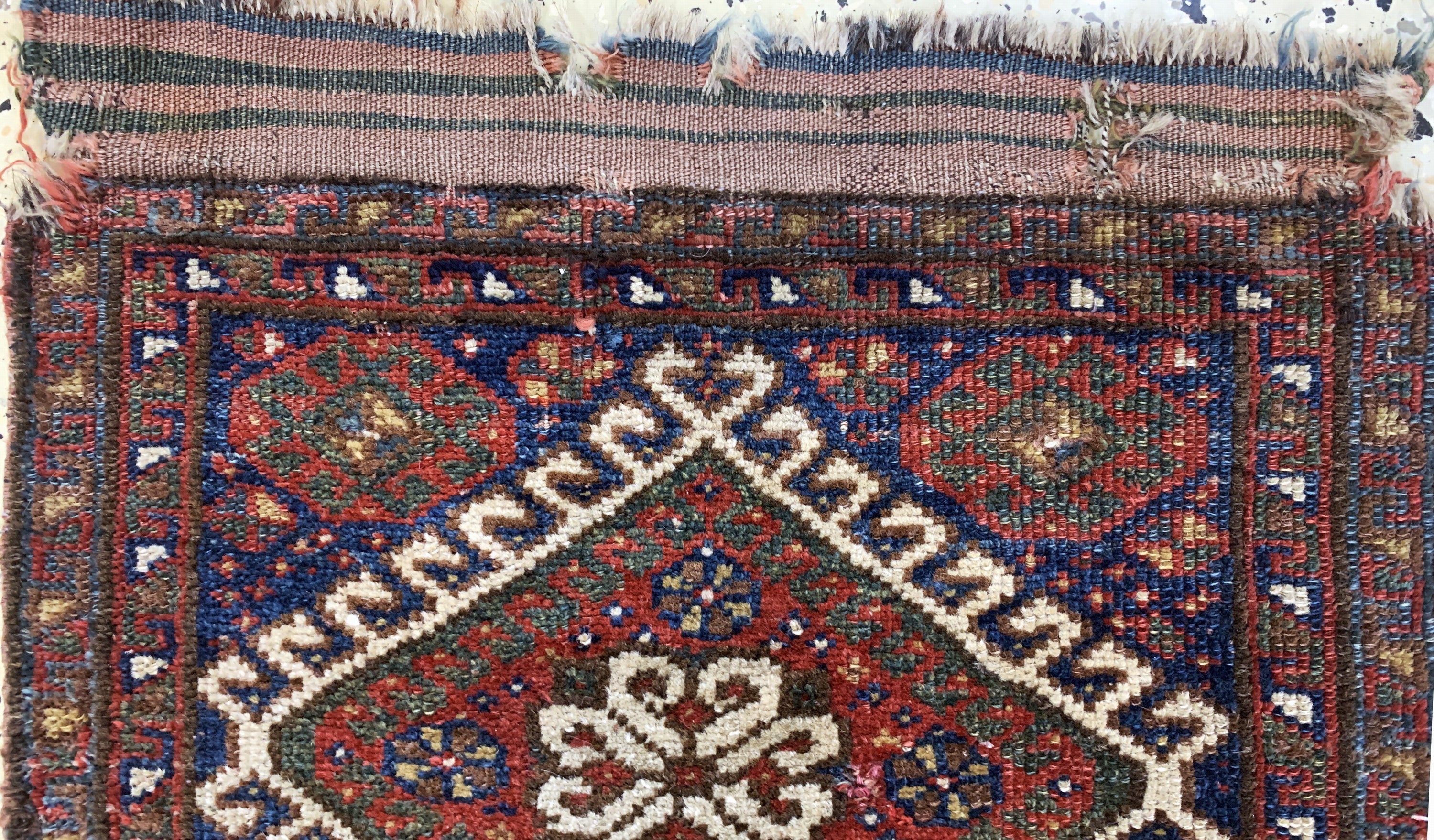 Detail a: Khamseh Taschenfront antik, Persien, 19.Jhd, Wolle auf Wolle, ca. 55 x 55 cm, EHZ: 2-3