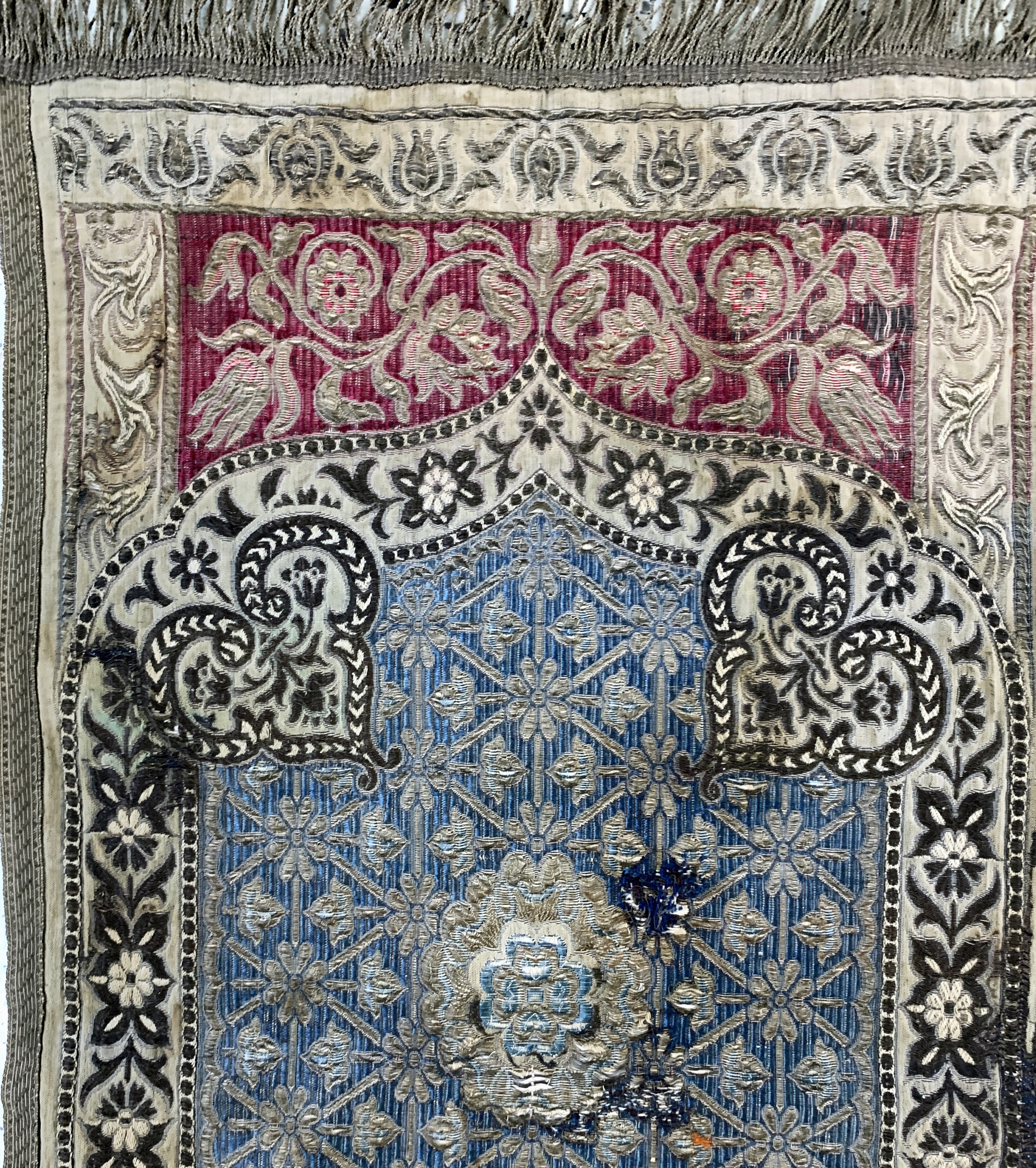 Detail a: 3 Lots osmanische Stickerei, Türkei, Anfang20.Jhd, Metall-Wollstickerei, ca. 80 x 38 cm, EHZ: 2-3