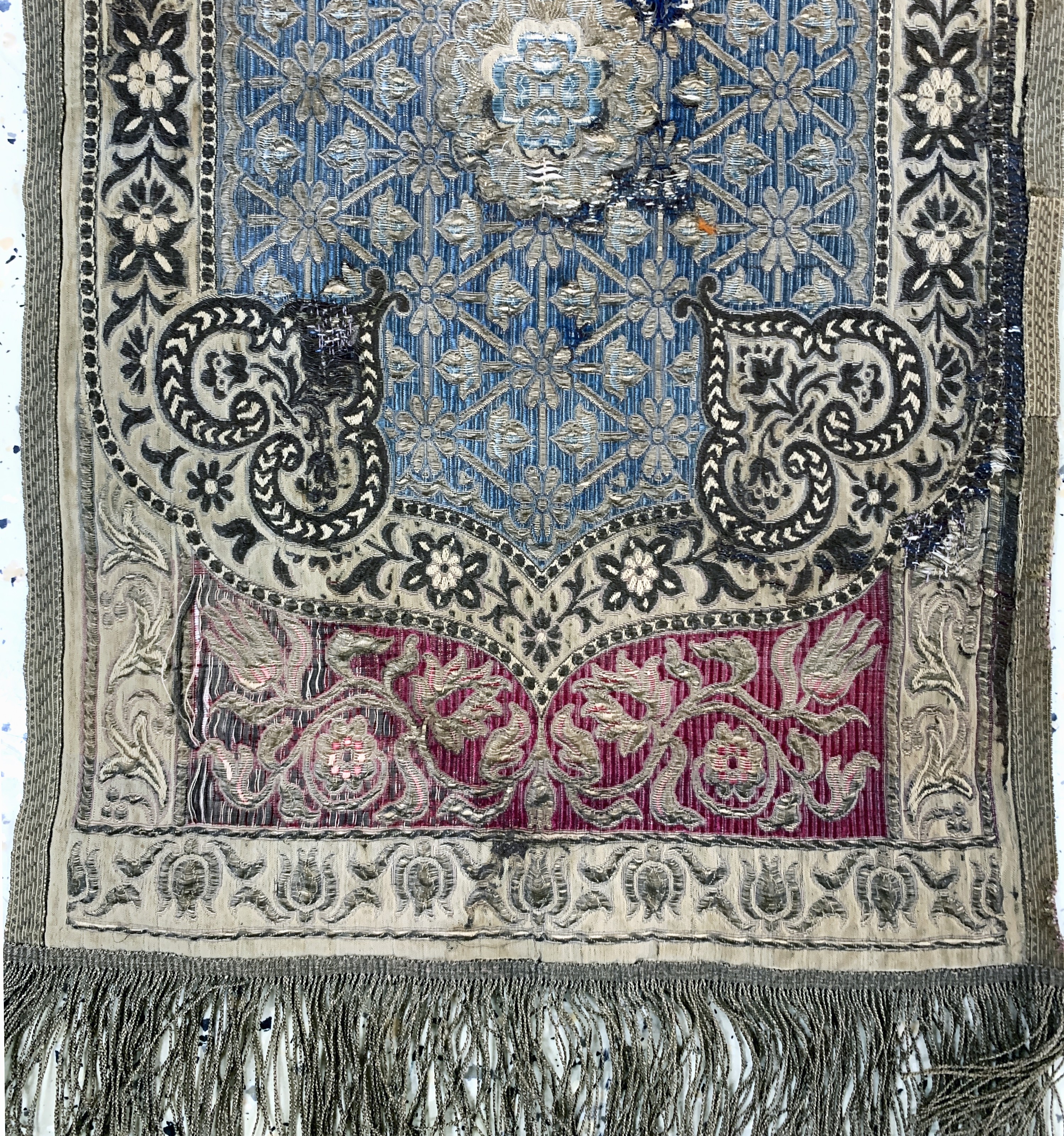 Detail b: 3 Lots osmanische Stickerei, Türkei, Anfang20.Jhd, Metall-Wollstickerei, ca. 80 x 38 cm, EHZ: 2-3