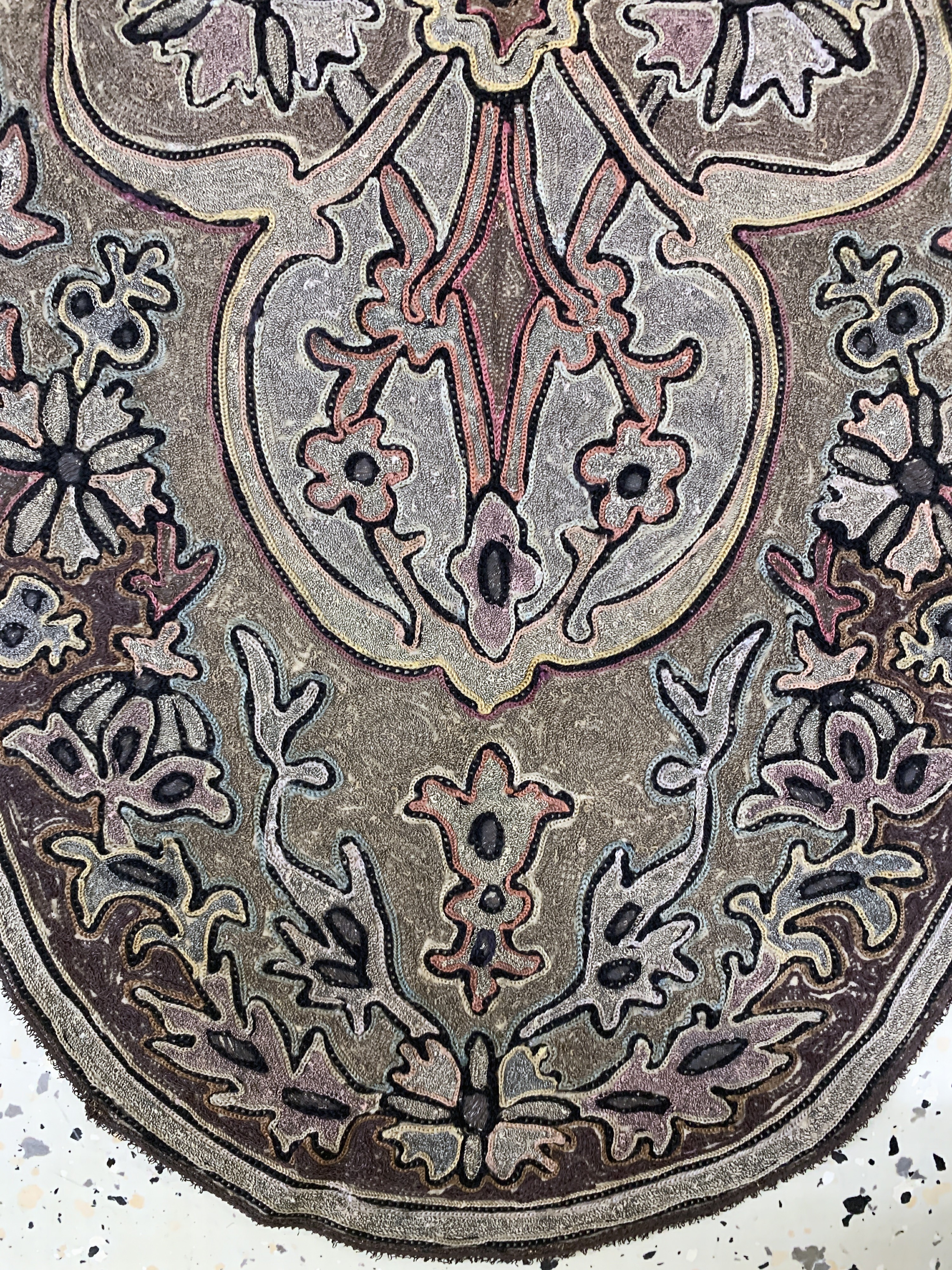 Detail e: 3 Lots osmanische Stickerei, Türkei, Anfang20.Jhd, Metall-Wollstickerei, ca. 80 x 38 cm, EHZ: 2-3