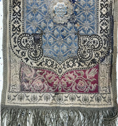 27094068b - 3 Lots osmanische Stickerei, Türkei, Anfang20.Jhd, Metall-Wollstickerei, ca. 80 x 38 ...