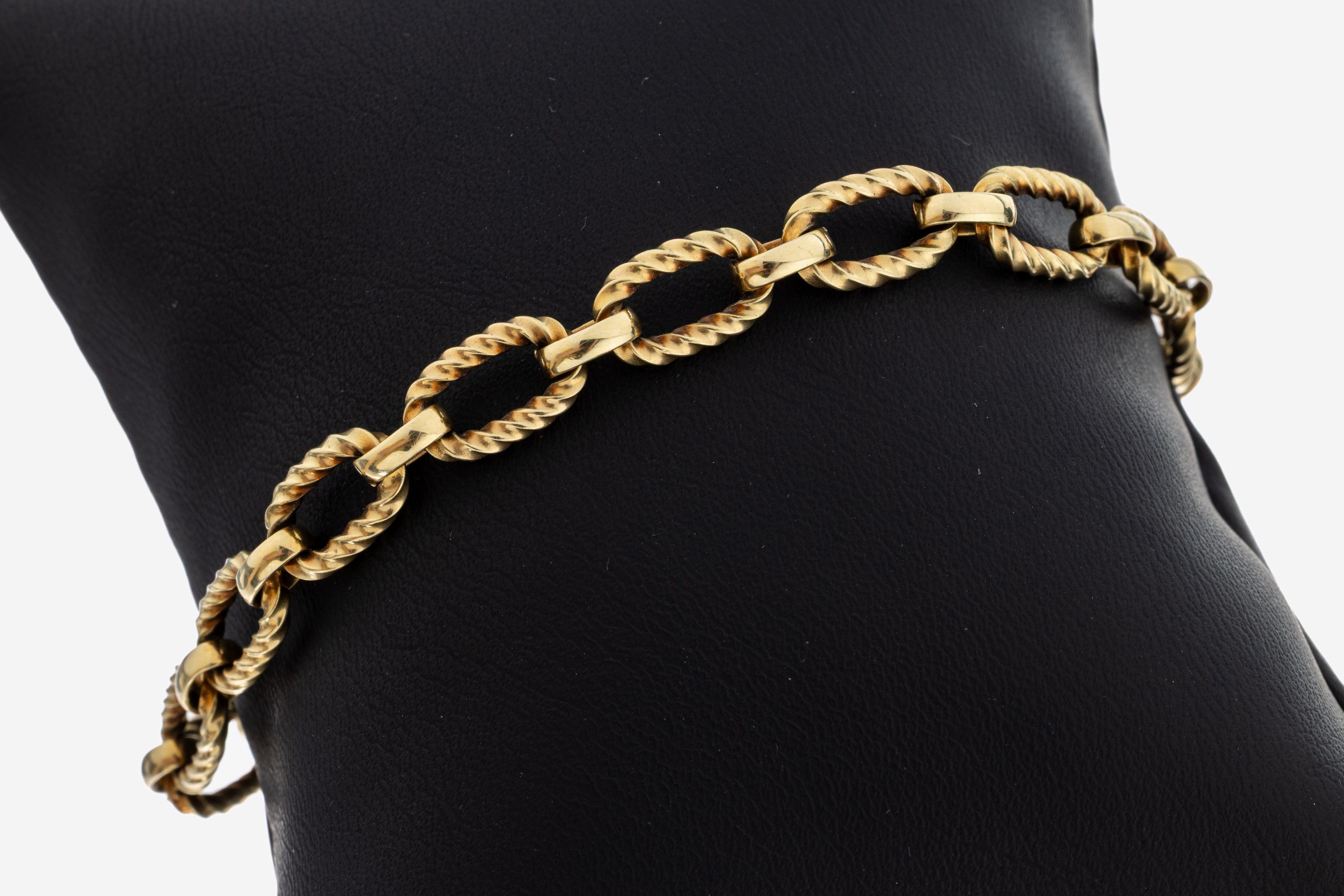 Image 27095650 - 14 kt Gold Armband, ca. 18,8 g, GG 585/000,ovale gekordelte Glieder, L. ca. 21.5 cm, ...