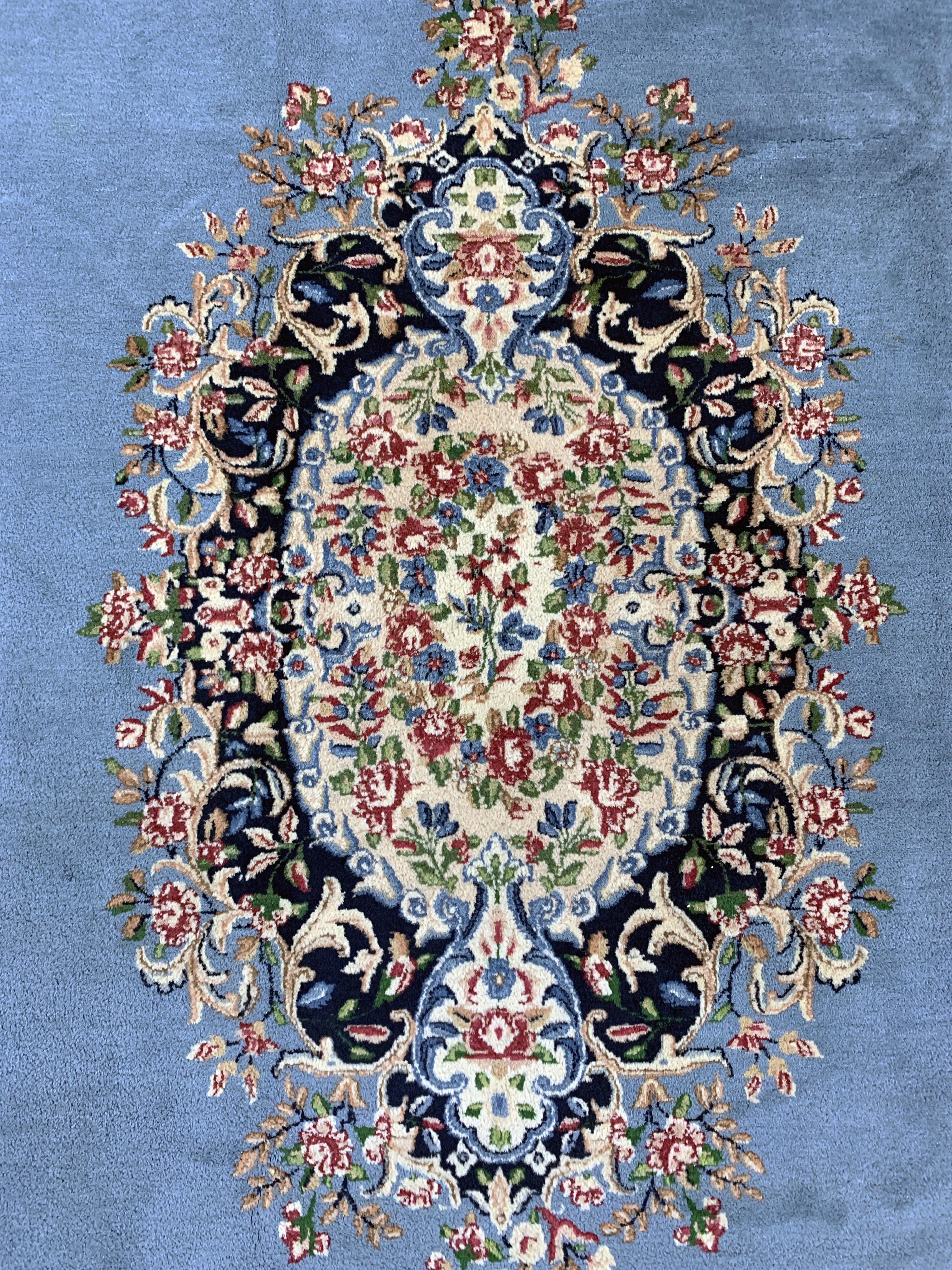 Detail d: Kerman, Persien, Ende 20.Jhd., Wolle auf Baumwolle, ca. 343 x 243 cm, EHZ: 2