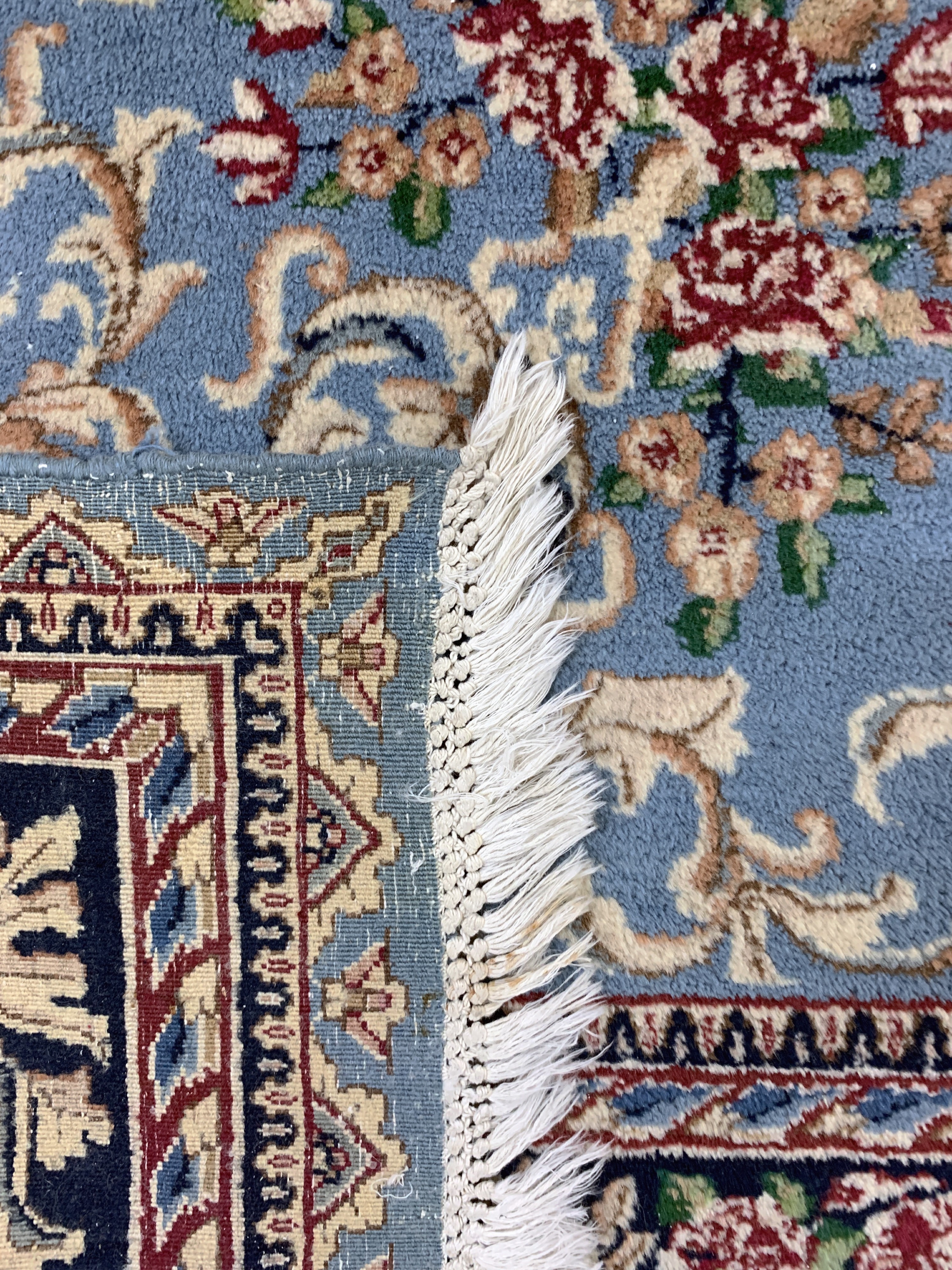 Detail j: Kerman, Persien, Ende 20.Jhd., Wolle auf Baumwolle, ca. 343 x 243 cm, EHZ: 2