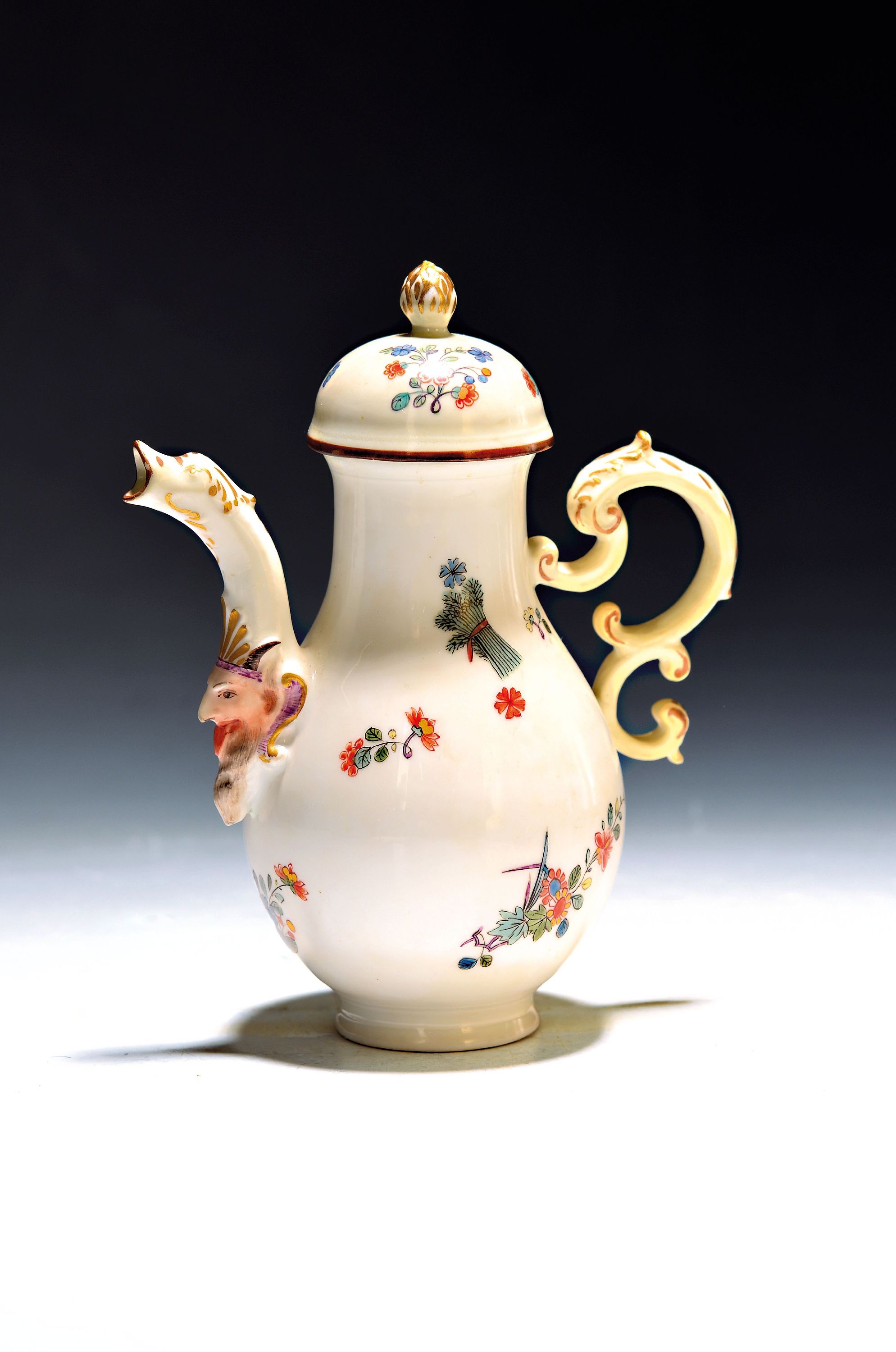 Image 27096230 - Mokkakännchen, Meissen, ausgehendes 18.Jh., Porzellan, farbig staffiert, Blumenmotive ...