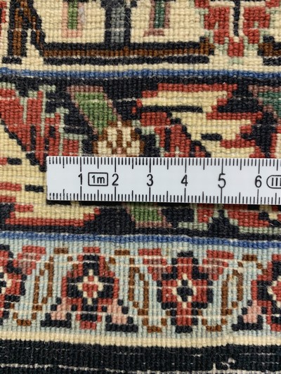 27096226g - Bidjar, Persien, Ende 20.Jhd., Wolle auf Baumwolle, ca. 250 x 205 cm, EHZ: 2 ...