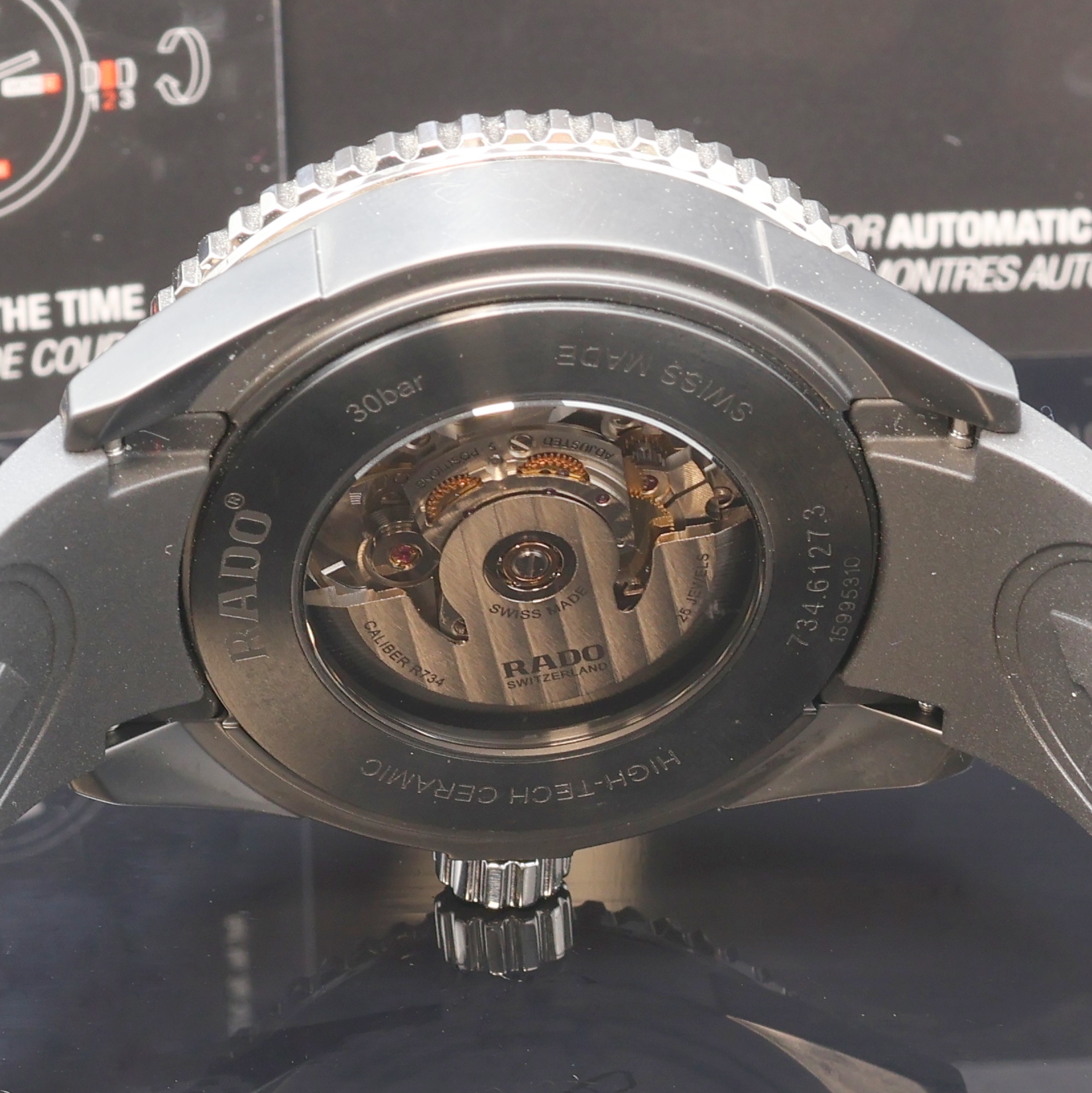 Detail f: RADO nahezu neuwertige Herrenarmbanduhr Captain Cook High-Tech Referenz R32127156, Automatik, Schweiz um 2024, beids. vergl. Keramikgeh. inkl. orig. ...