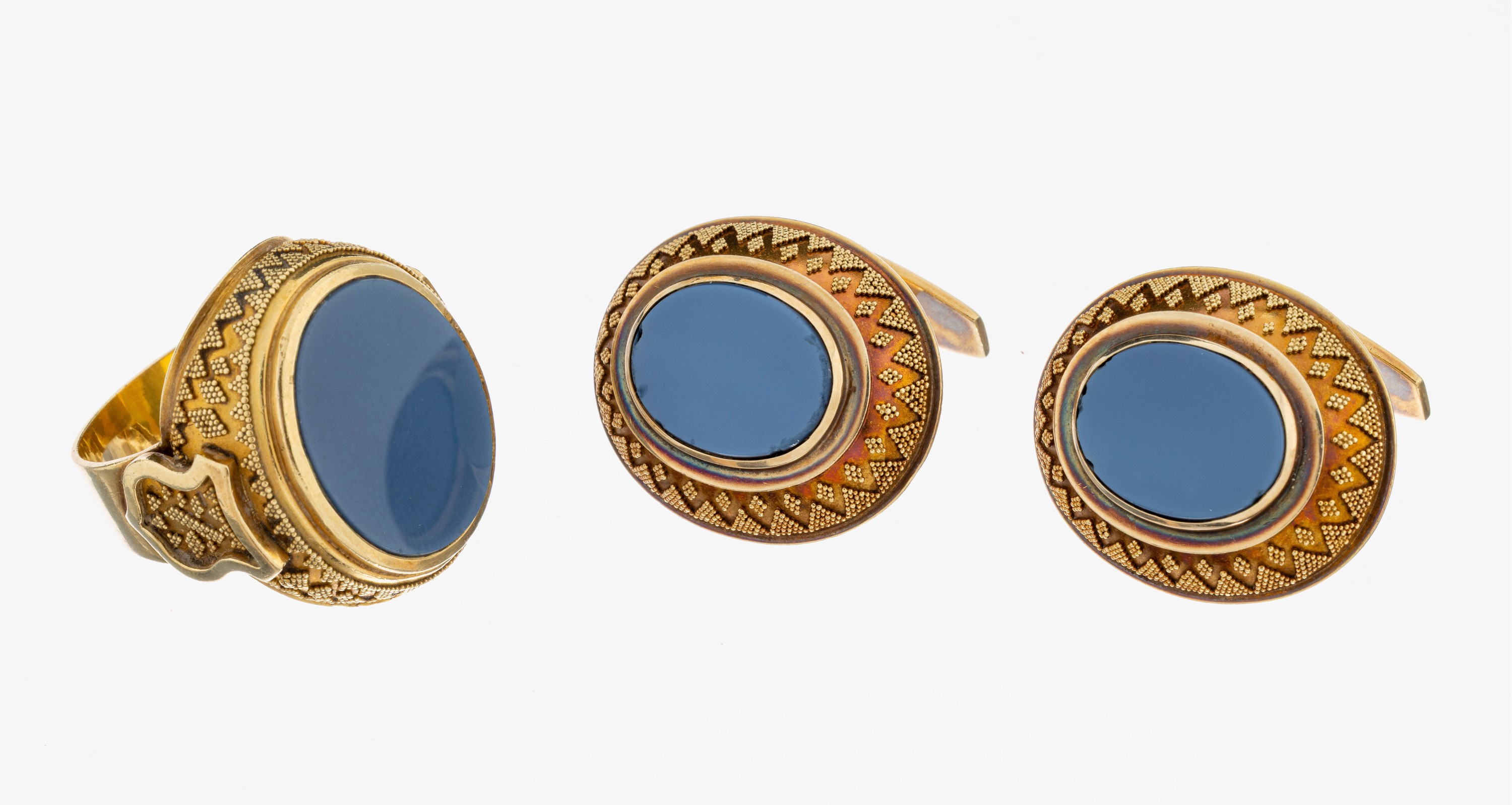 Image 27096889 - 14 kt gold layer stone-gents jewellery set ,YG 585/000, comprised of: 1 ring, ringsize ...