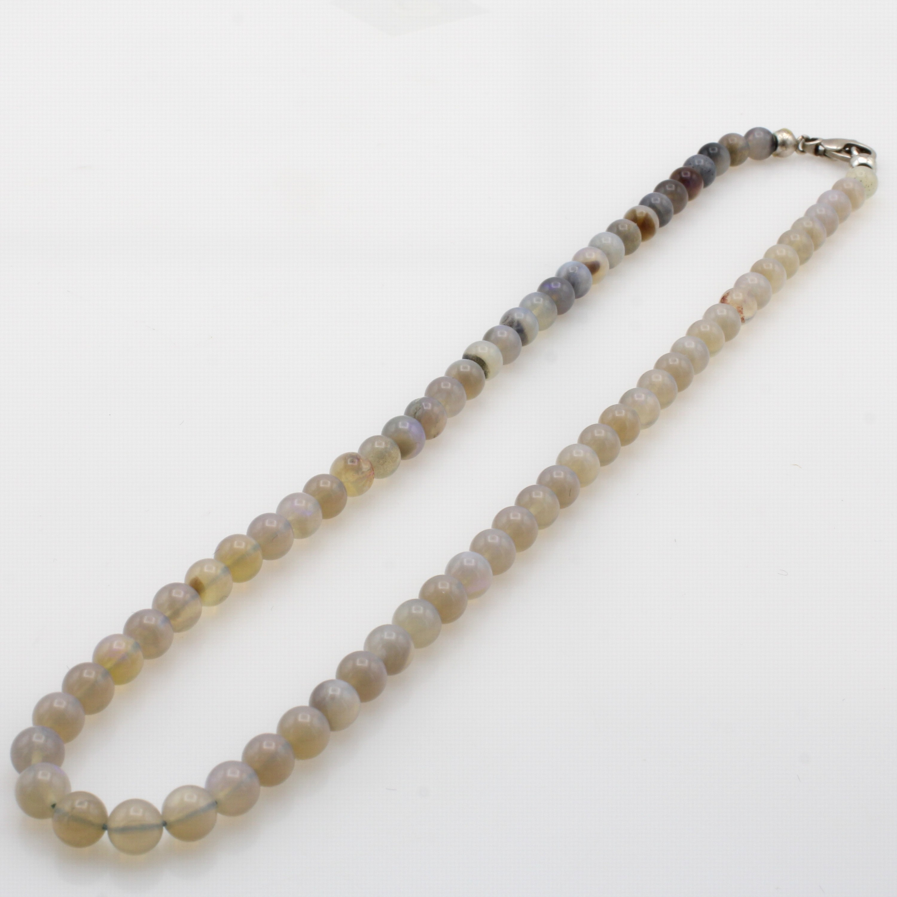 Image 27096896 - Opalkette, Karabinerschl. 925er Silber, dunkle Opale, D. ca. 6 mm, Herkunft: Austra- ...