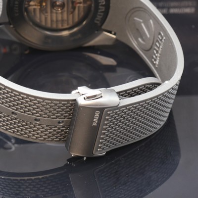 27096885c - RADO nahezu neuwertige Herrenarmbanduhr Captain Cook High-Tech Referenz R32127156, ...