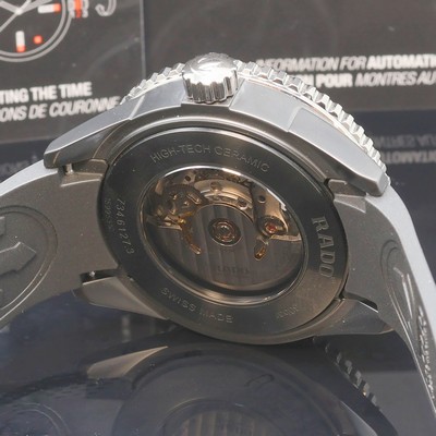 27096885e - RADO nahezu neuwertige Herrenarmbanduhr Captain Cook High-Tech Referenz R32127156, ...