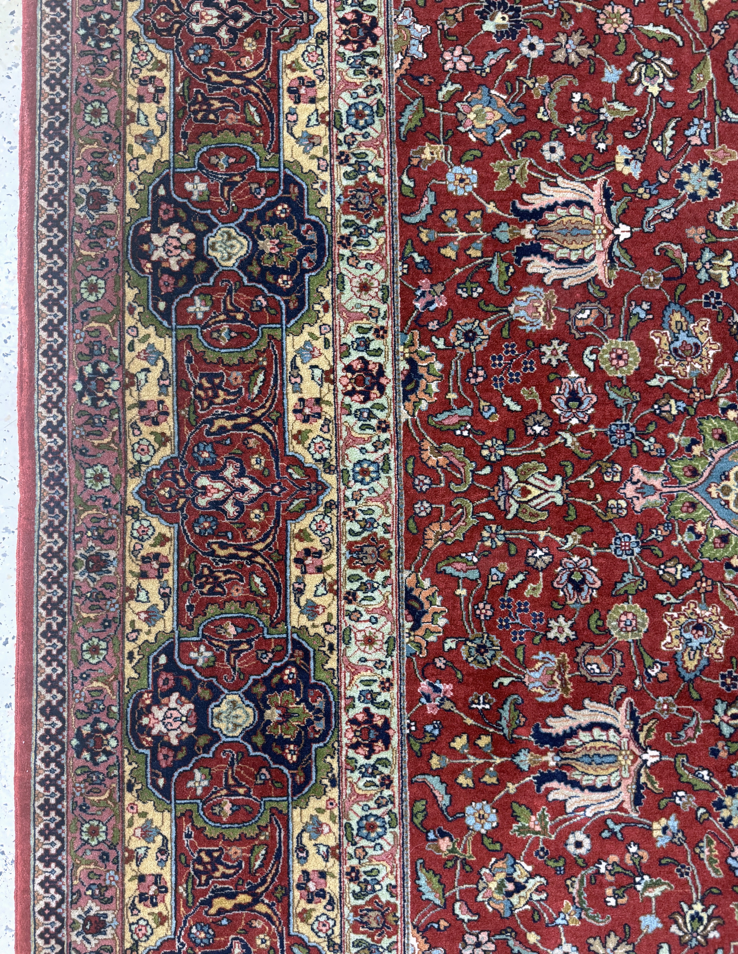 Detail d: Täbriz fein(60 Raj), Persien, Anfang 20.Jhd, Korkwolle auf Baumwolle, ca. 334 x 236cm, ca. 640.000 Kn/qm, EHZ: 1-2