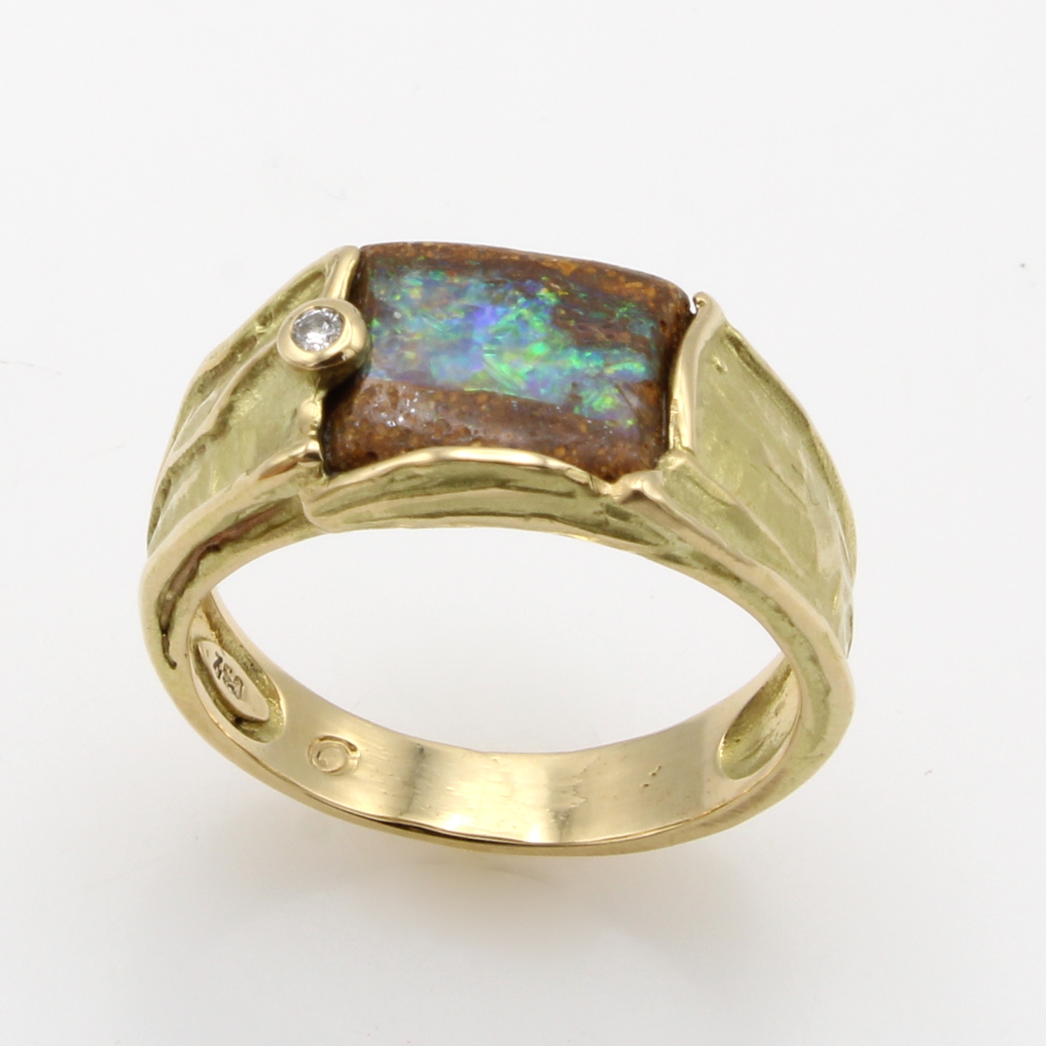 Image 27097173 - Ring mit Yowah-Nuss Opal und Brillant, GG 750/000, Brill. ca. 0.01 ct feines ...