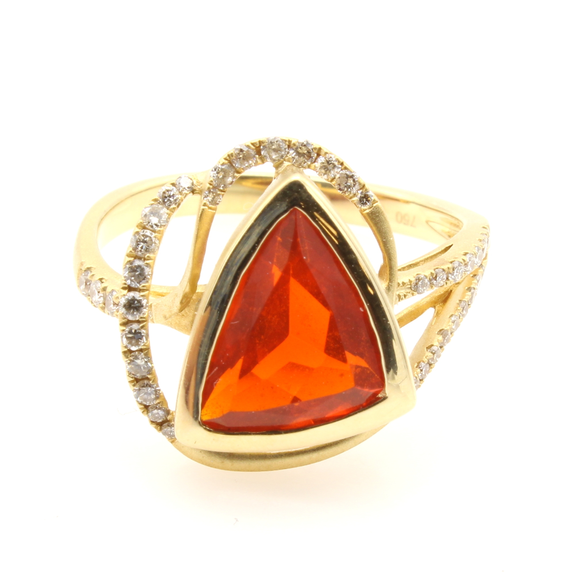 Image 27097175 - Ring mit Feueropal und Brillanten, GG 750/ 000, z.T. matt., mexikanischer Feueropal ca. ...