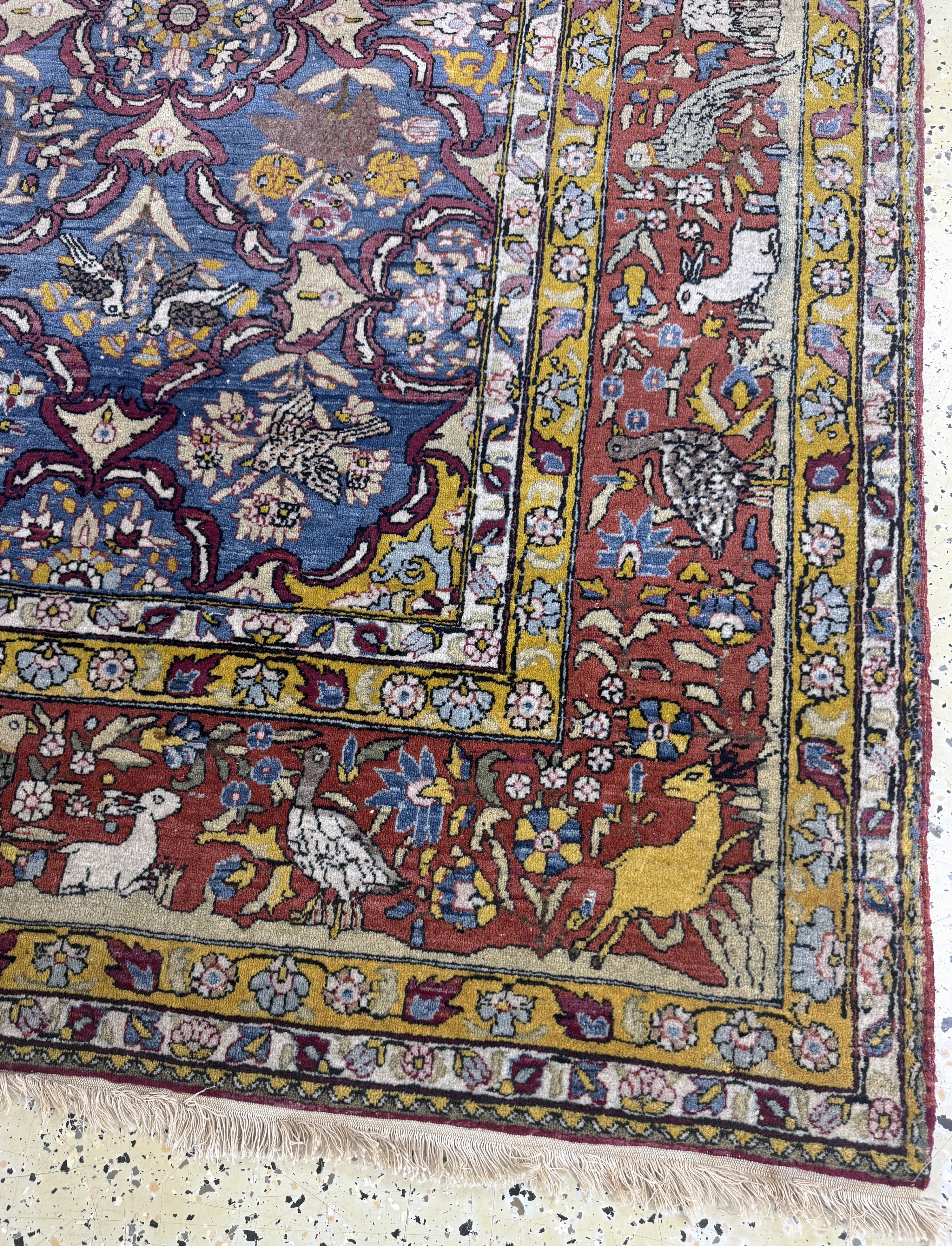 Detail f: Teheran antik, Persien, Anfang 20.Jhd, Wolle auf Baumwolle, ca. 288 x 200 cm, EHZ: 2,(Mottenfrass).