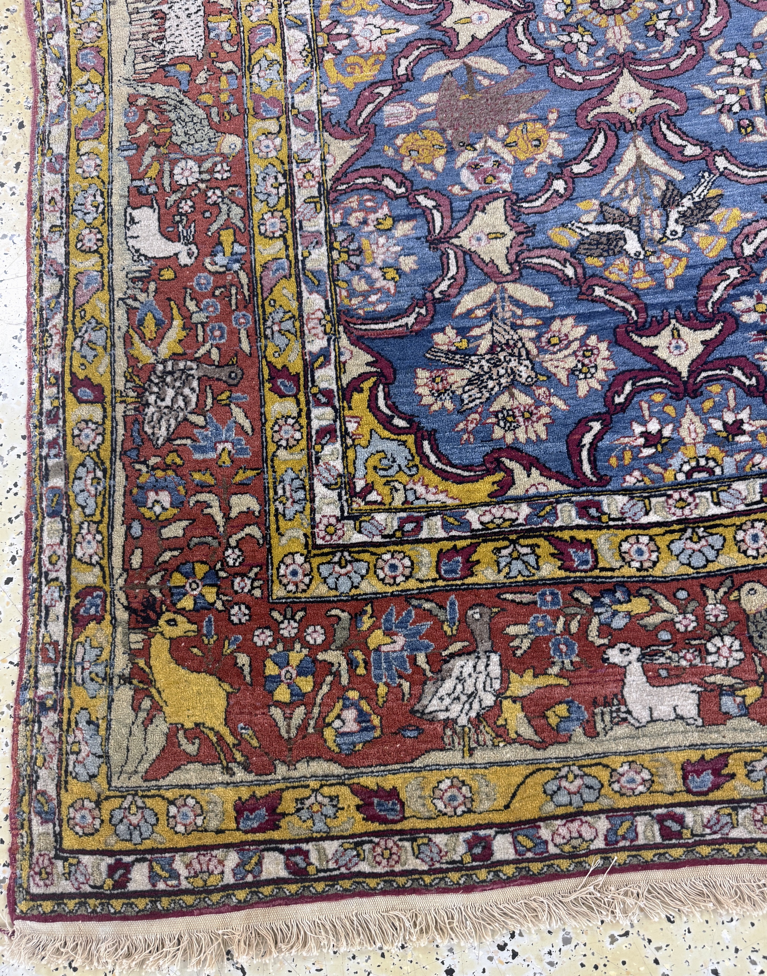 Detail g: Teheran antik, Persien, Anfang 20.Jhd, Wolle auf Baumwolle, ca. 288 x 200 cm, EHZ: 2,(Mottenfrass).