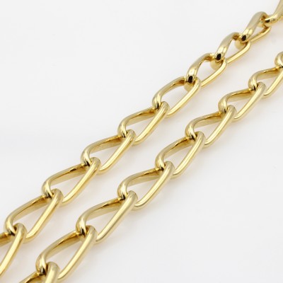 27097119a - Collier, GG 750/000, längliche Glieder, in- tegrierte Klappschließe, massive ...