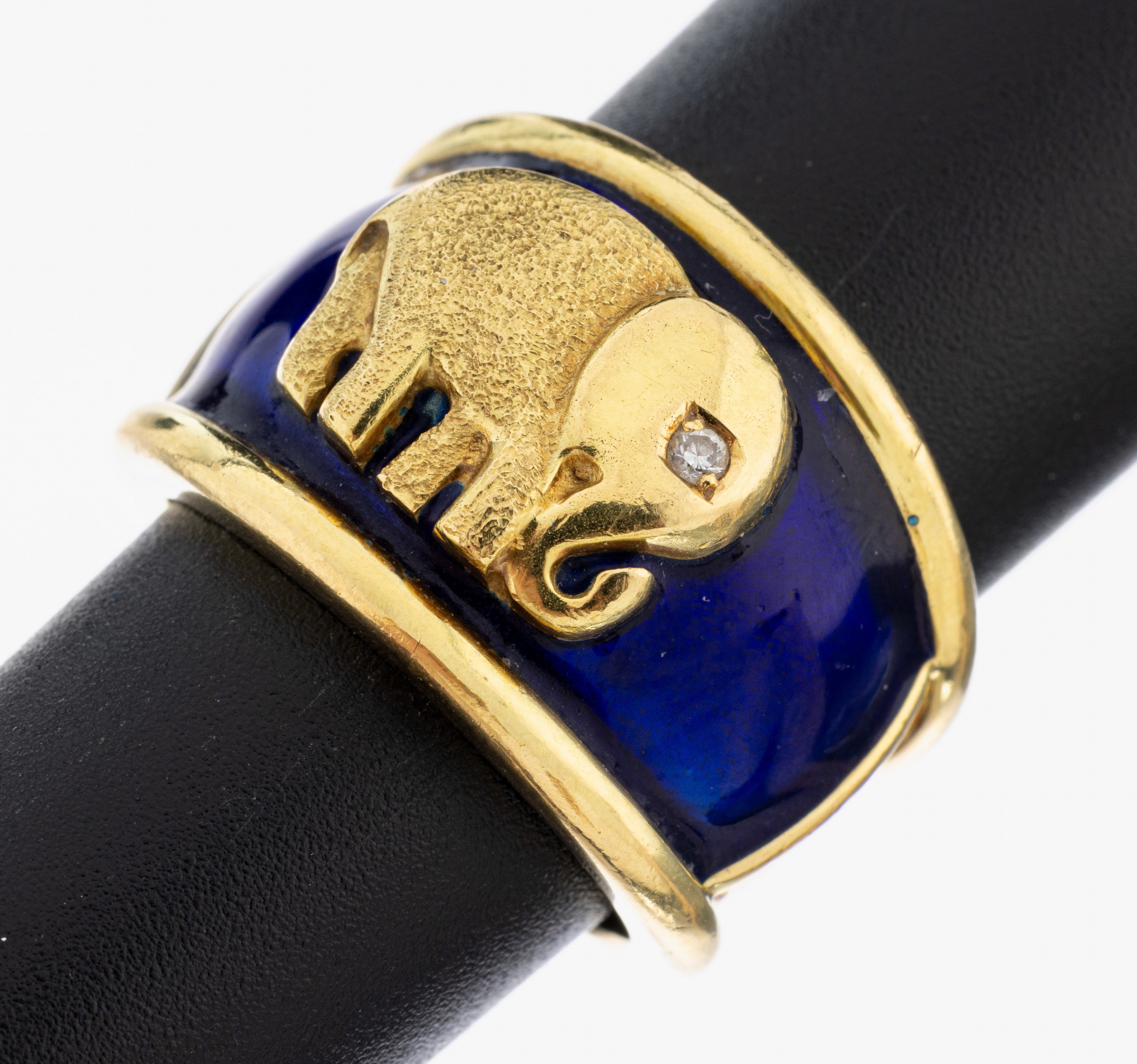 Image 27097205 - 18 kt Gold Email-Brillant-Ring, GG 750/000,part. royalblau emailliert, Elefant part. ...