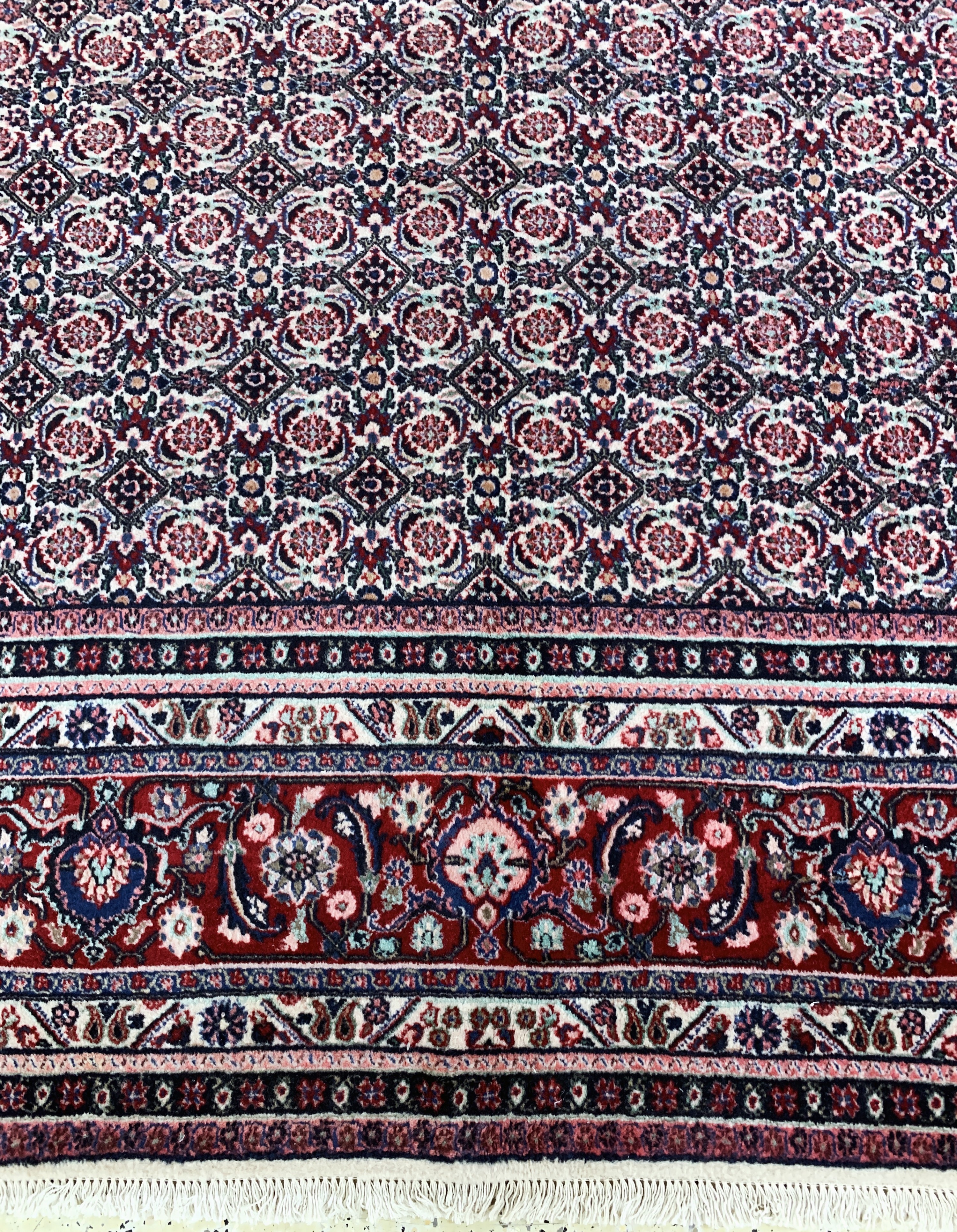 Detail g: Bidjar alt, Persien, Anfang 20.Jhd, Wolle auf Baumwolle, ca. 410 x 303 cm, EHZ: 1-2