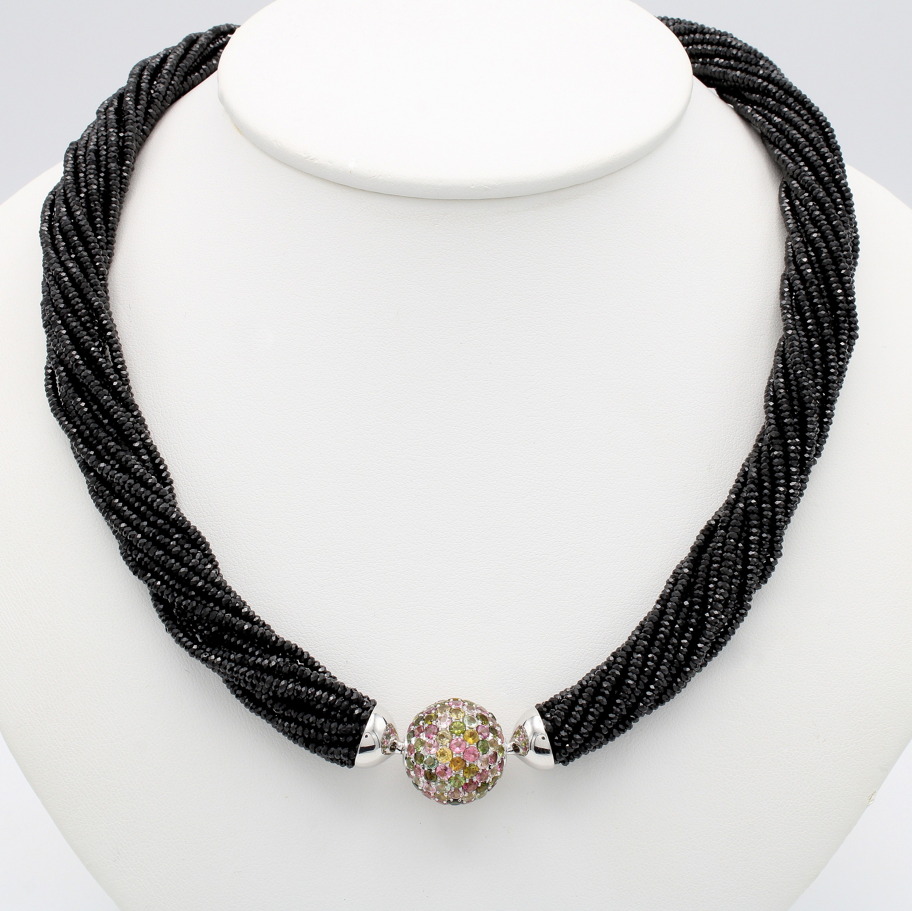 Image 27097247 - 18-reihiges Spinellcollier mit Turmalin- Wechselschließe, fac., schwarze Spinell- ...