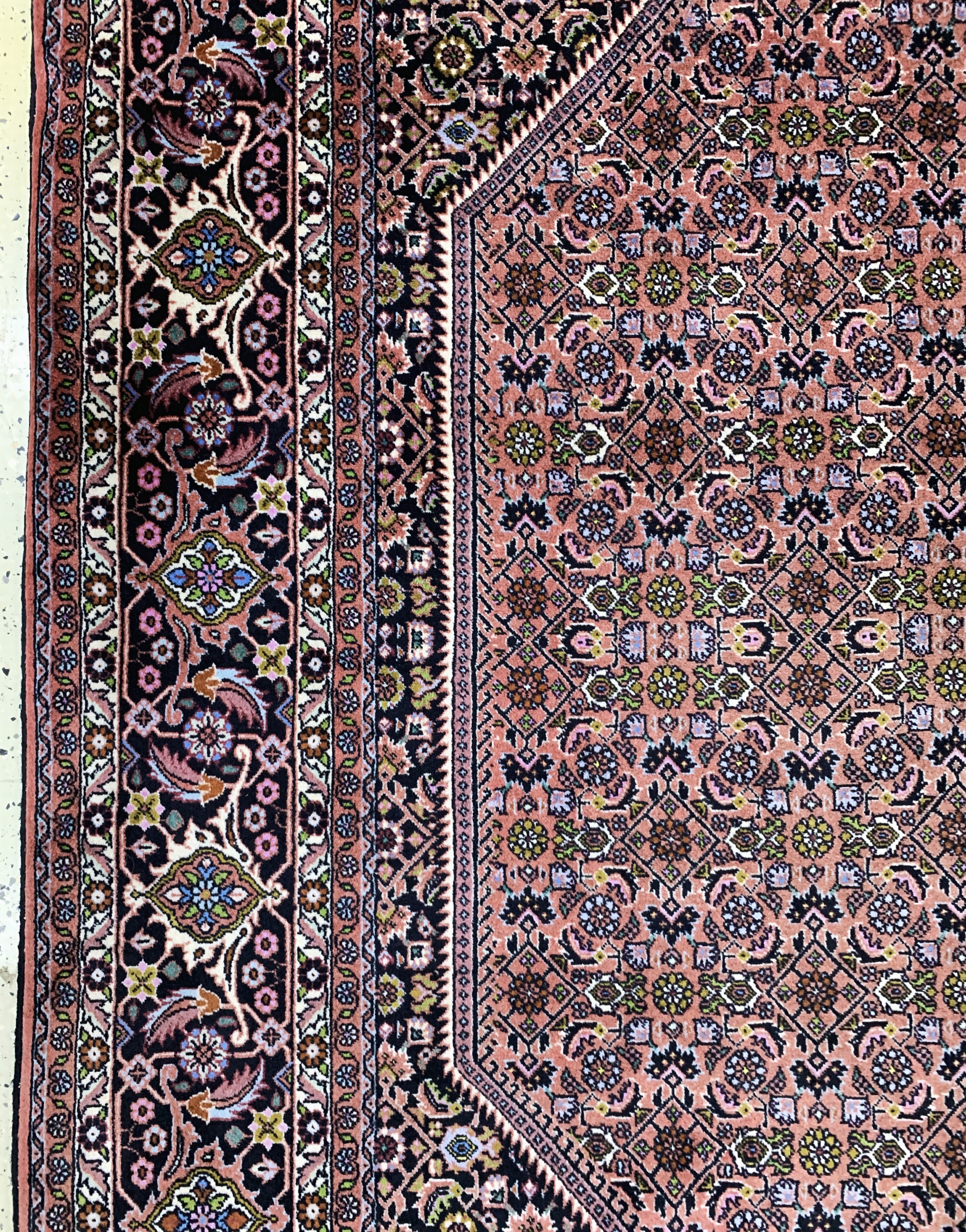 Detail c: Bidjar, Persien, Ende 20.Jhd, Wolle auf Baumwolle, ca. 344 x 248 cm, EHZ: 2