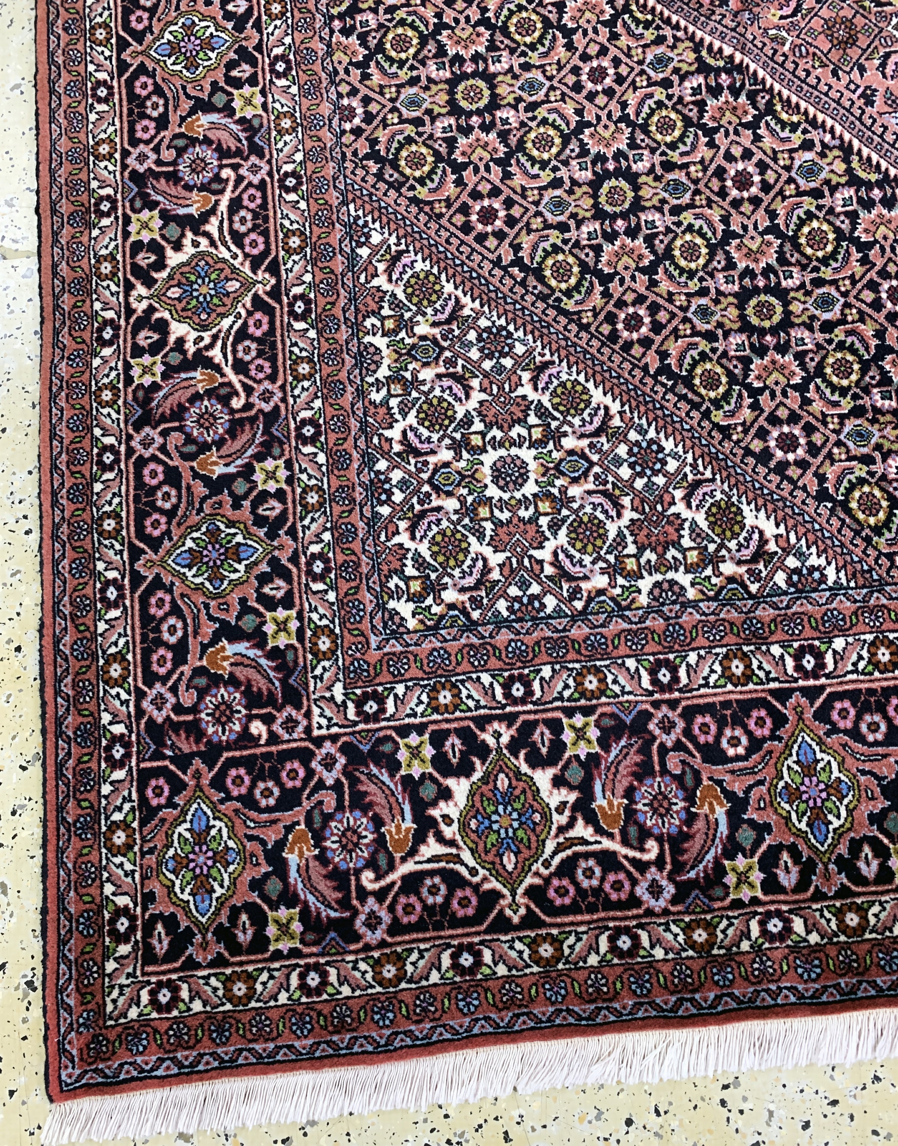 Detail h: Bidjar, Persien, Ende 20.Jhd, Wolle auf Baumwolle, ca. 344 x 248 cm, EHZ: 2