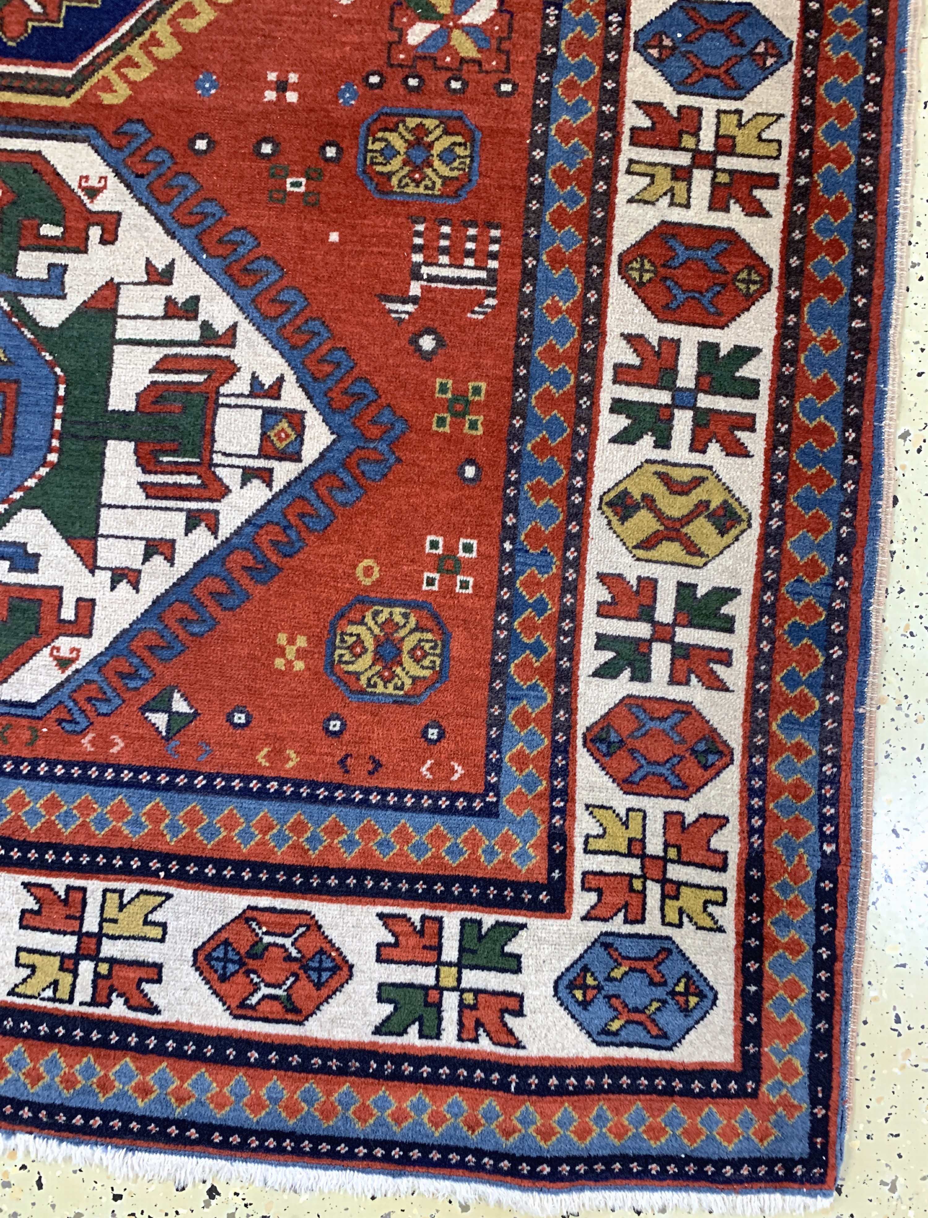 Detail a: Eriwan, Rußland, Mitte 20.Jhd, Wolle auf Baumwolle, ca. 215 x 140 cm, EHZ: 2