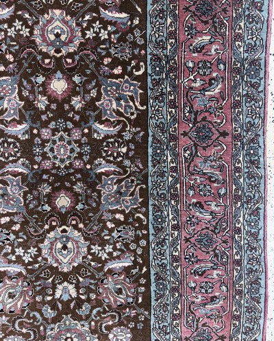 27097229f - Bidjar alt, Persien, Anfang 20.Jhd, Wolle auf Baumwolle, ca. 325 x 220 cm, EHZ: 1-2 ...