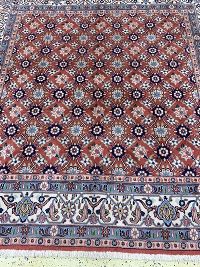 27097278f - Weramin, Persien, Ende 20.Jhd, Wolle auf Baumwolle, ca. 196 x 194 cm, EHZ: 2, (kleine ...